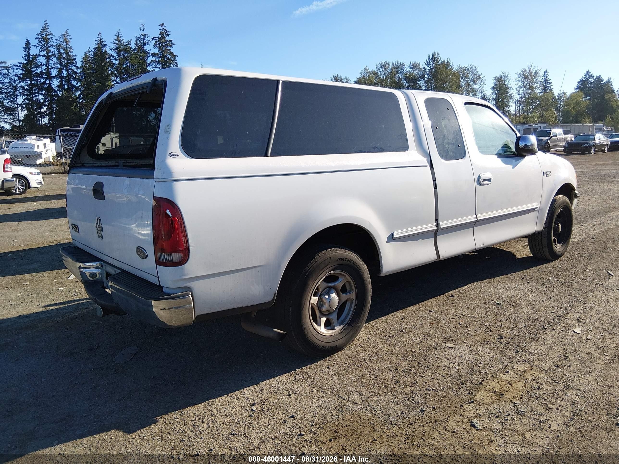 1998 Ford F-150 Standard/xl/xlt White vin: 1FTZX1727WKA32537