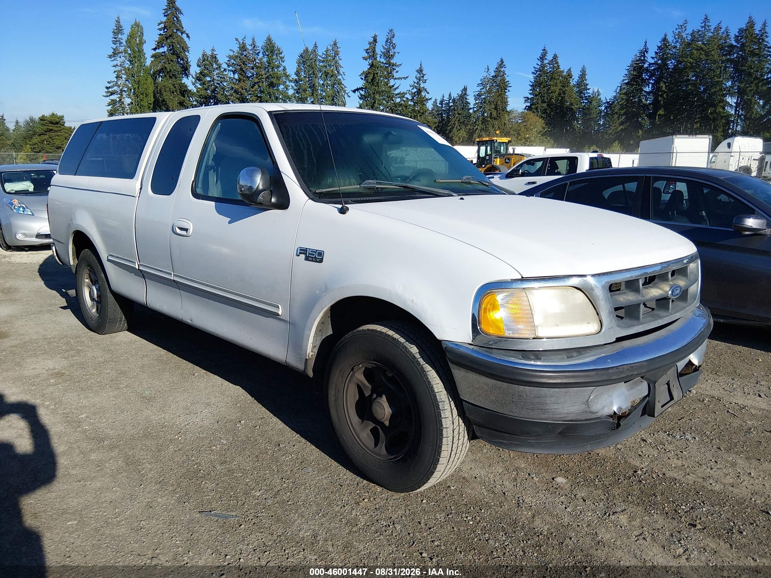 1998 Ford F-150 Standard/xl/xlt White vin: 1FTZX1727WKA32537