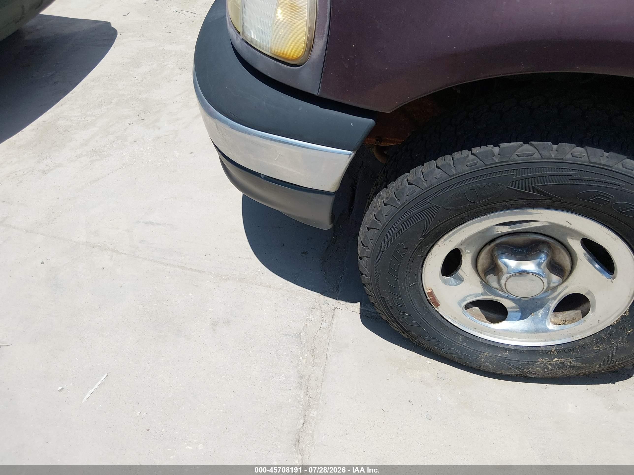 2000 Ford F-150 Work Series/xl/xlt Purple vin: 1FTZX1727YKB20555