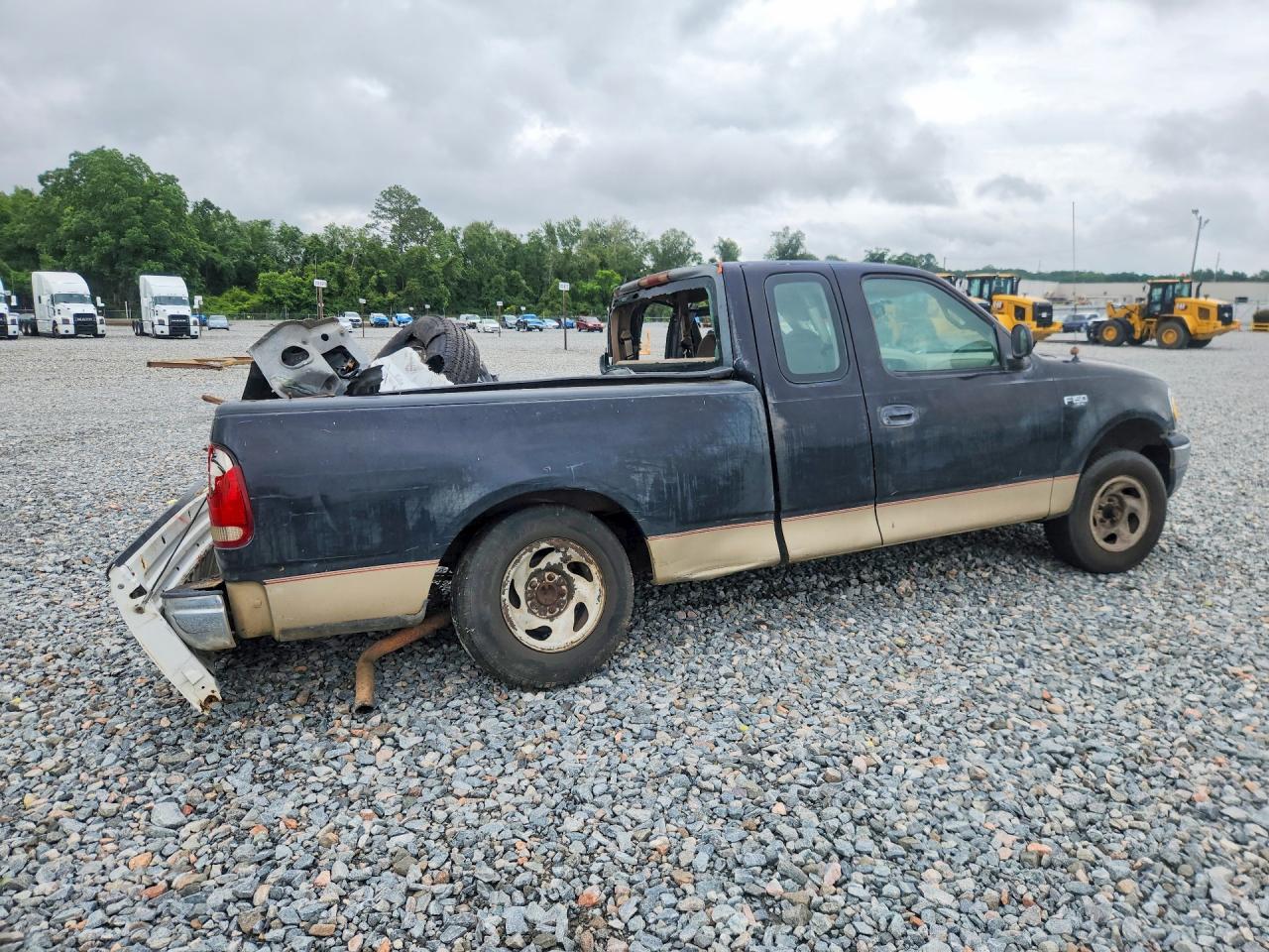 1999 Ford F150 Black vin: 1FTZX1728XNA46155