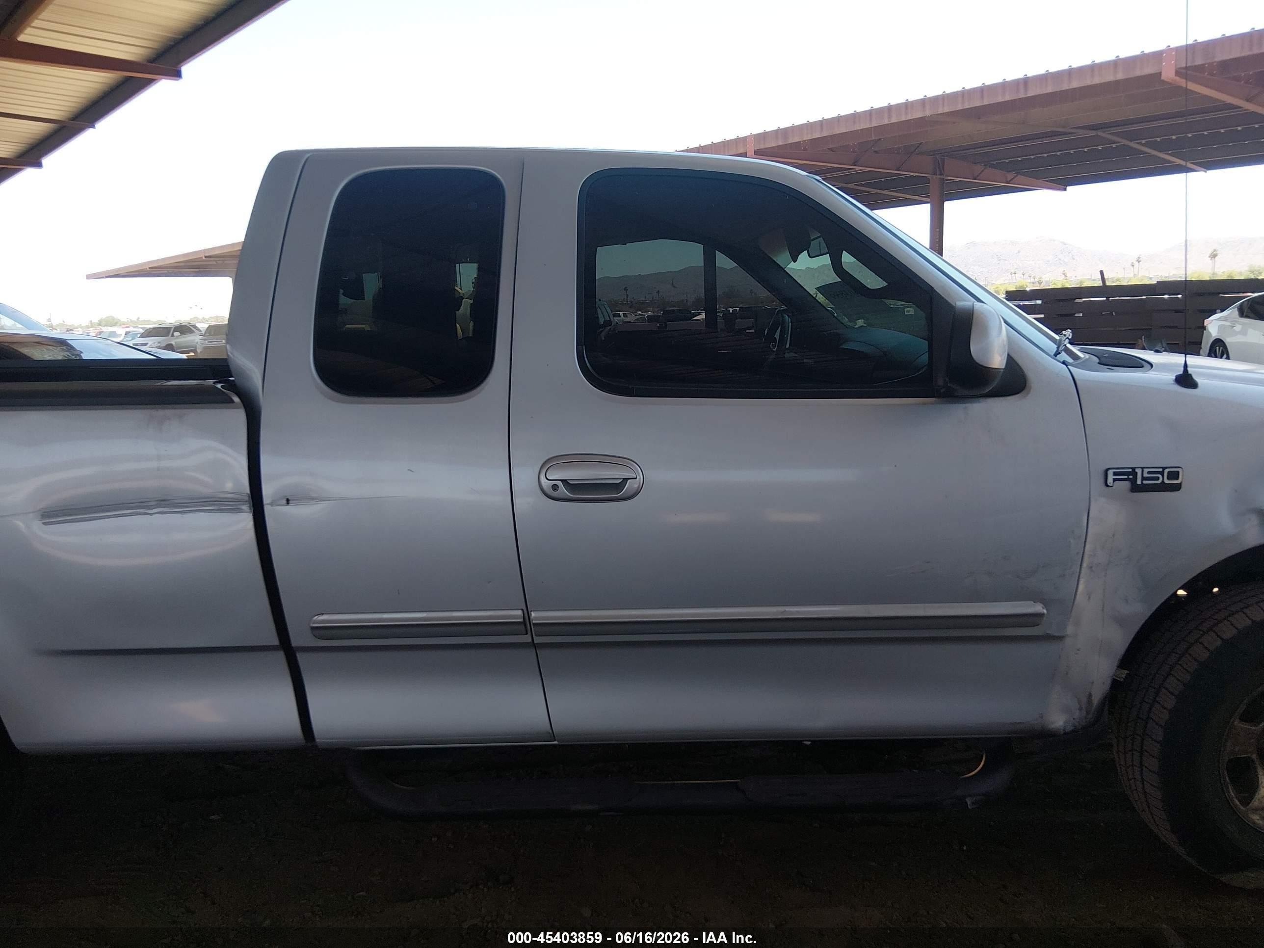 1999 Ford F-150 Work Series/xl/xlt Silver vin: 1FTZX1728XNB57594
