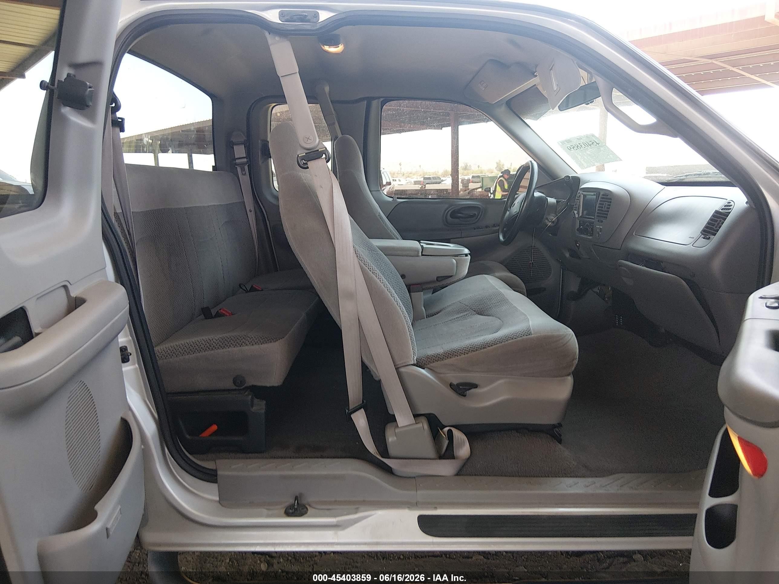 1999 Ford F-150 Work Series/xl/xlt Silver vin: 1FTZX1728XNB57594