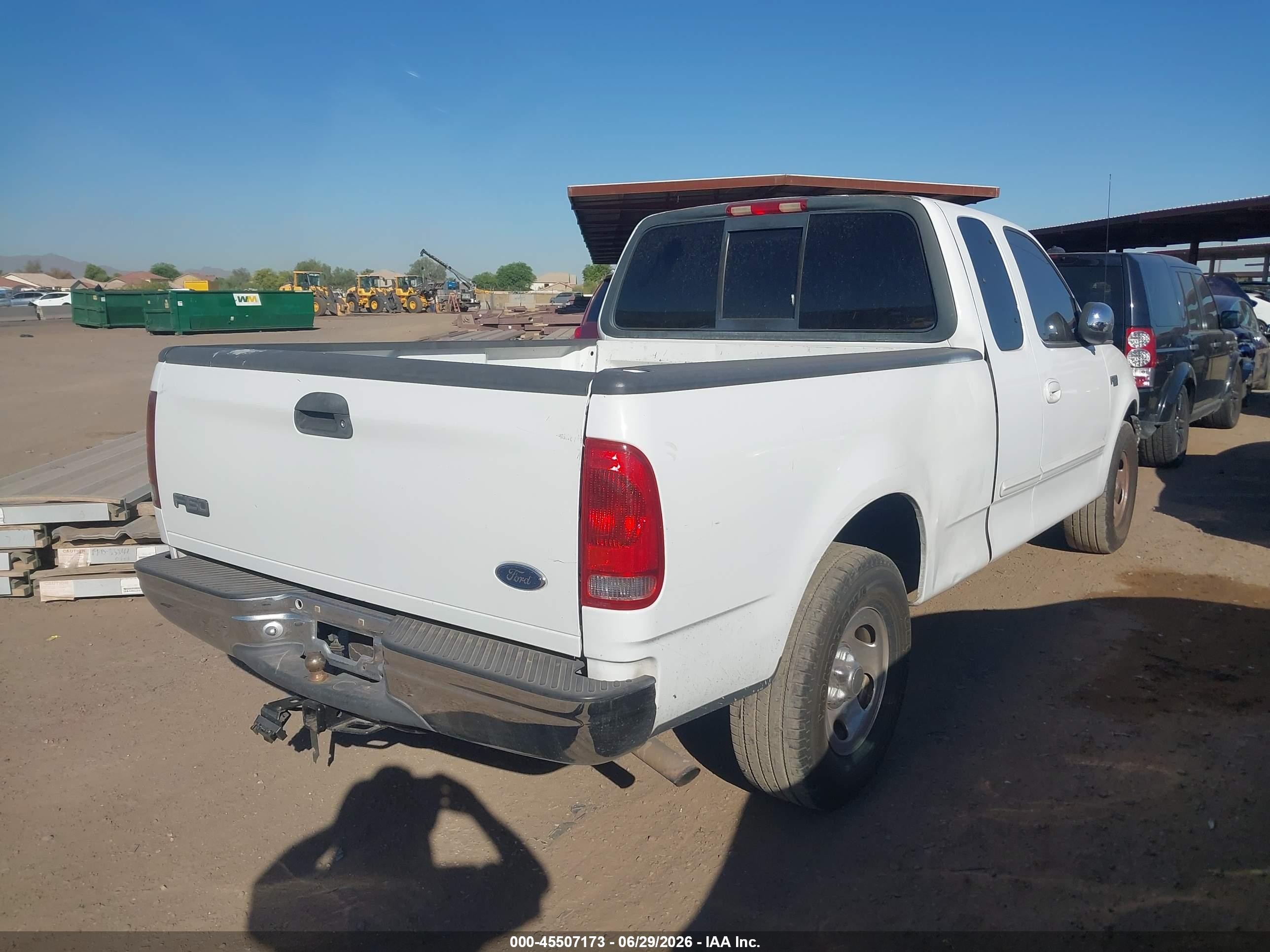 2000 Ford F-150 Work Series/xl/xlt Белый vin: 1FTZX1728YKB48798