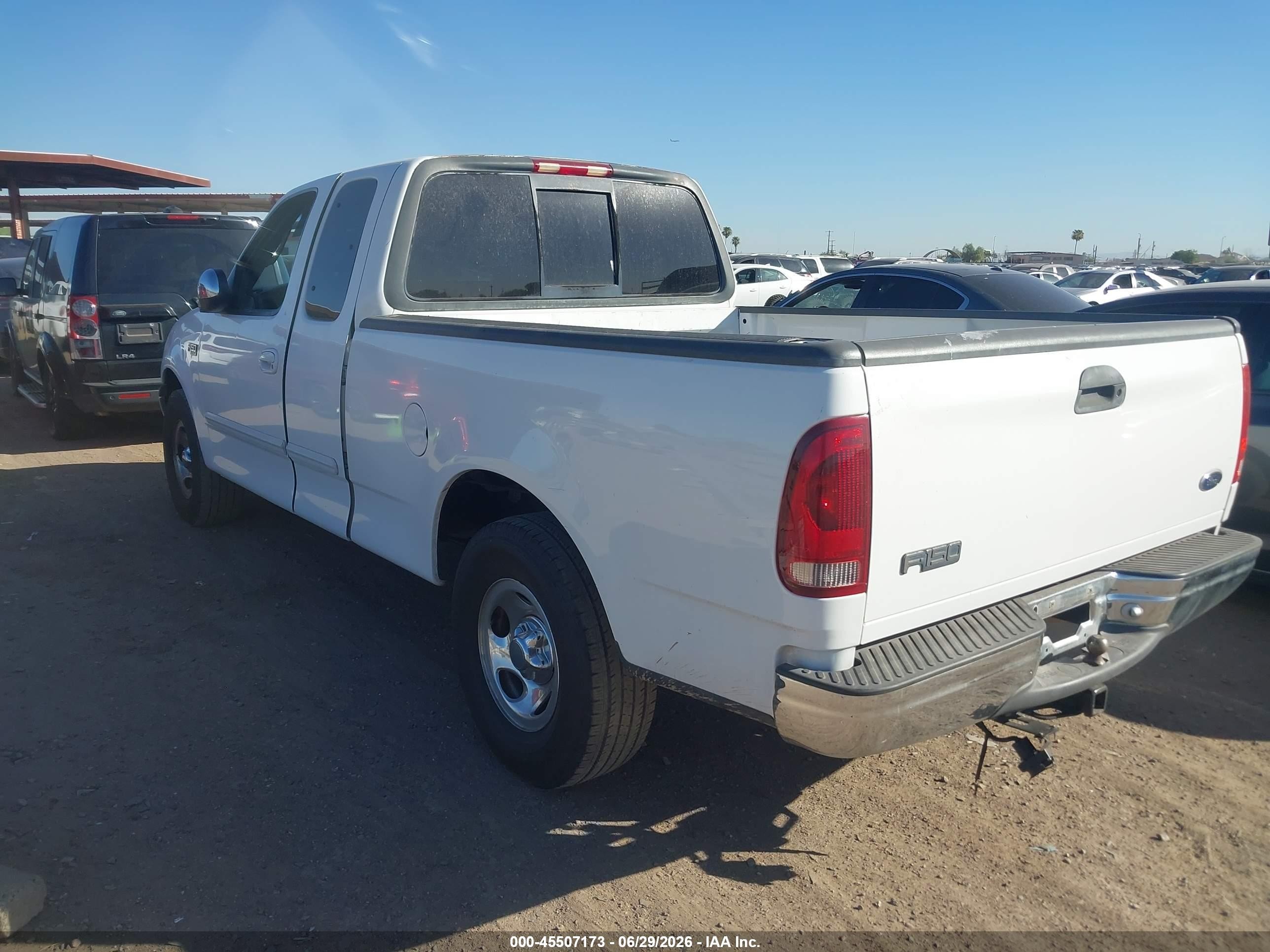 2000 Ford F-150 Work Series/xl/xlt Белый vin: 1FTZX1728YKB48798