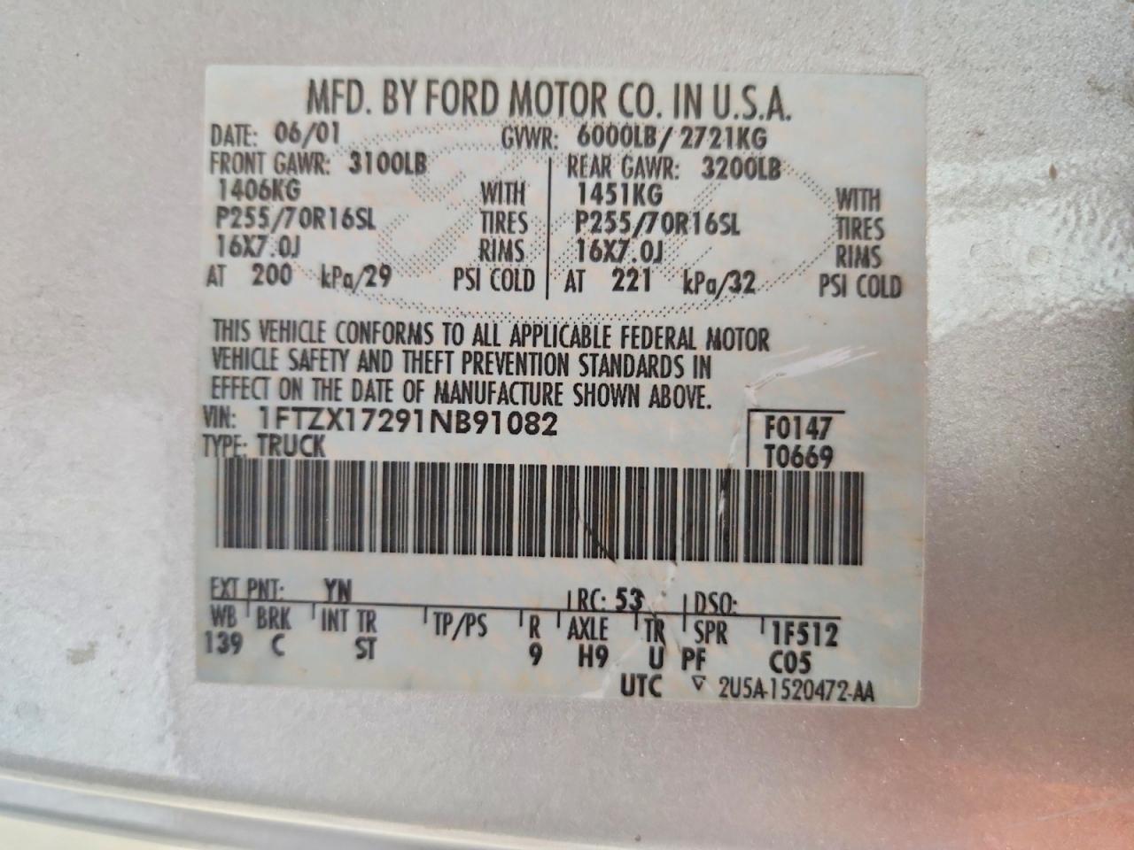 2001 Ford F150 Серый vin: 1FTZX17291NB91082