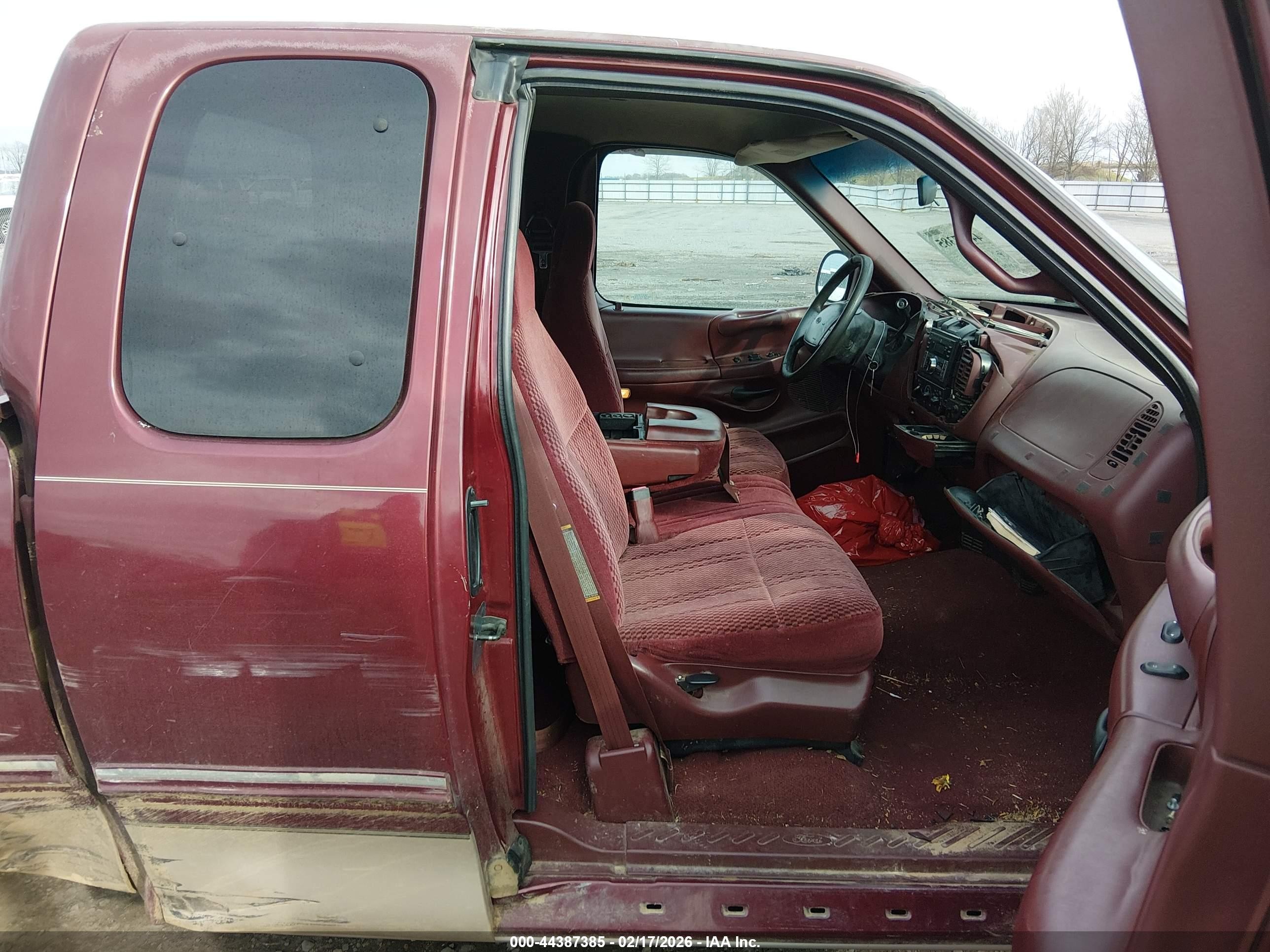 1998 Ford F-150 Lariat/standard/xl/xlt Red vin: 1FTZX1761WKB72778