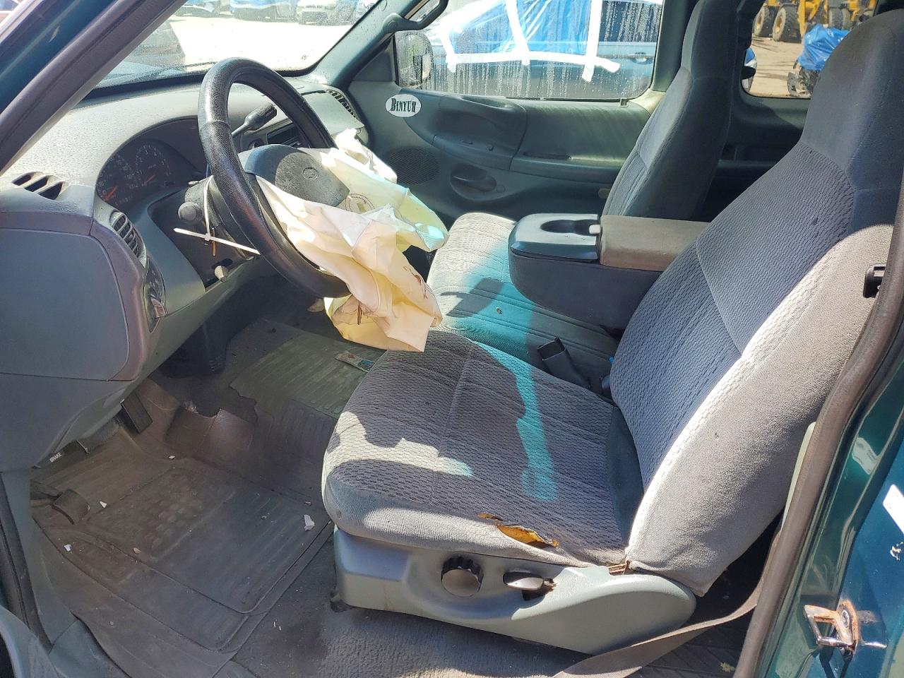 1998 Ford F150 Green vin: 1FTZX1761WNB70169