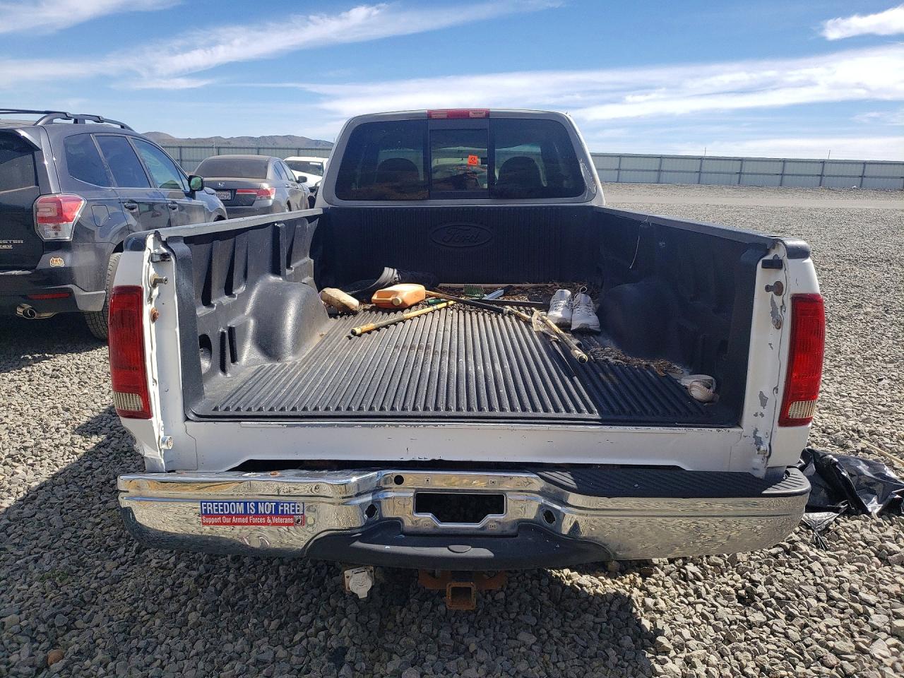 1998 Ford F150 White vin: 1FTZX1762WKB88794