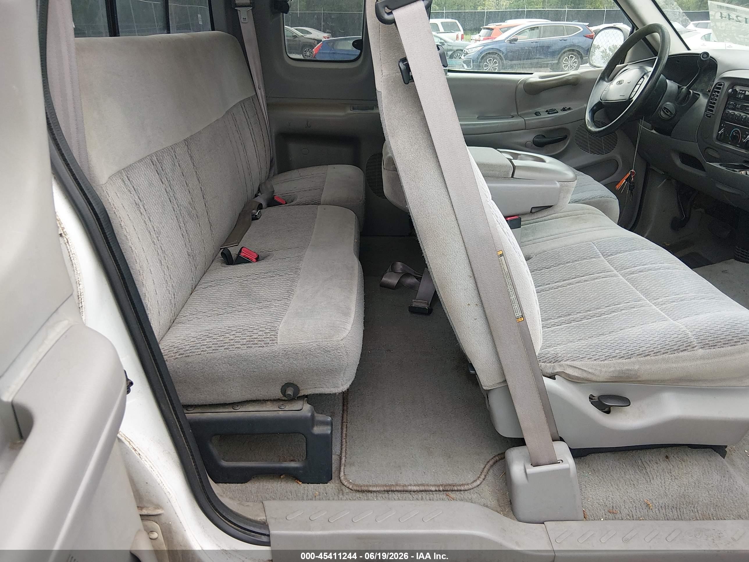 1998 Ford F-150 Lariat/standard/xl/xlt White vin: 1FTZX1762WNB85358