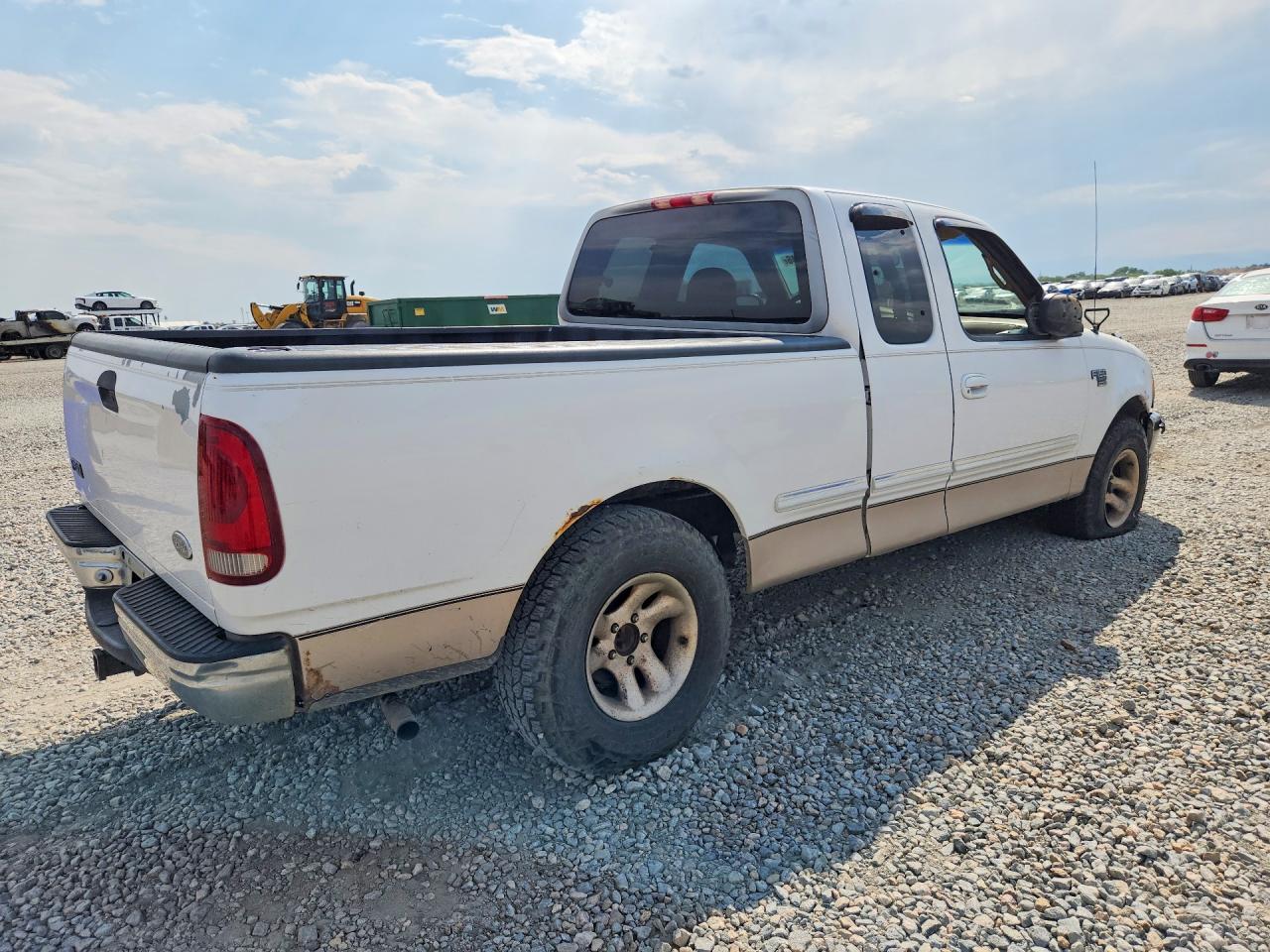 1998 Ford F150 White vin: 1FTZX1763WKA15222