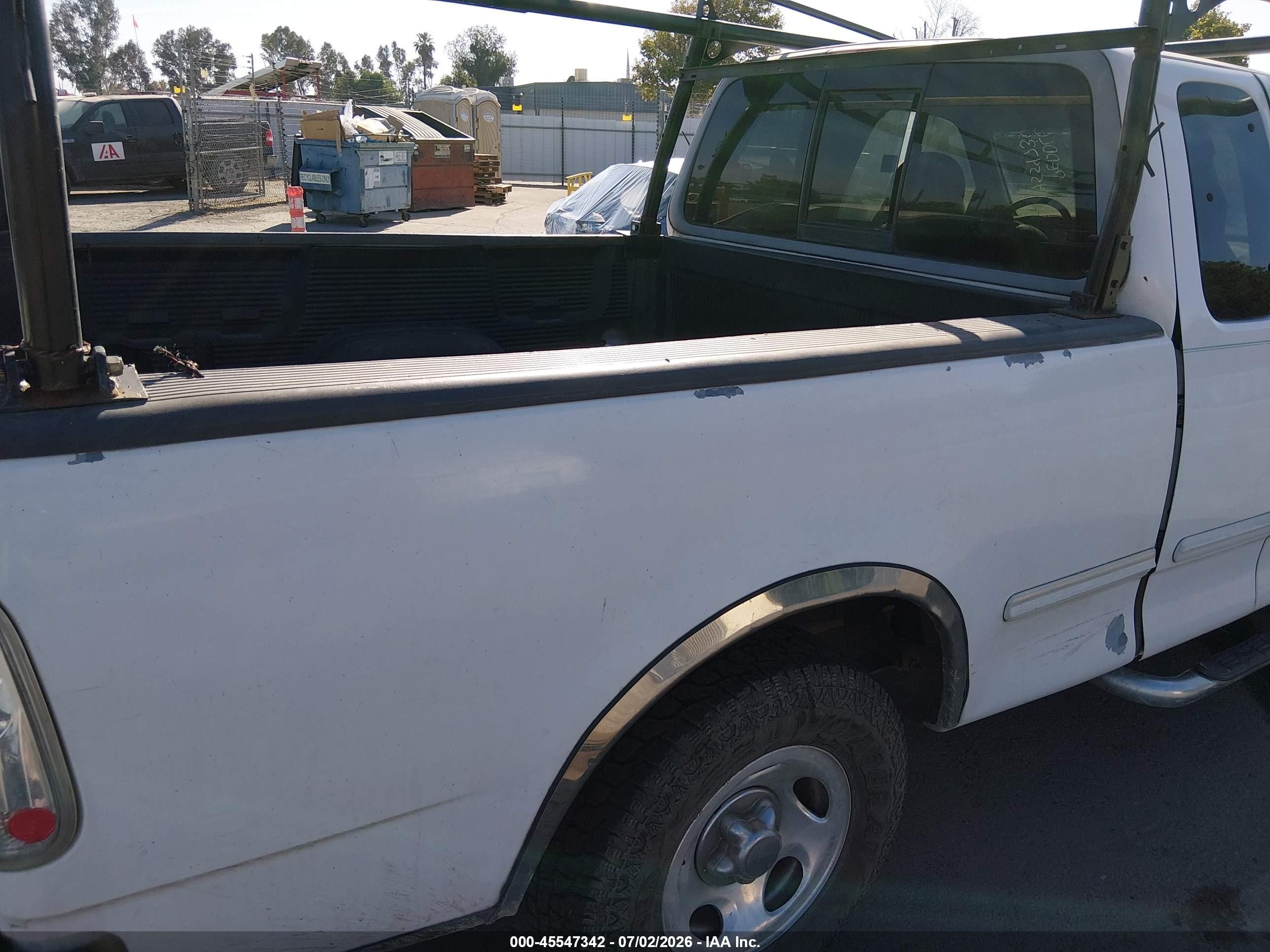 1998 Ford F-150 Lariat/standard/xl/xlt White vin: 1FTZX1763WKA32019