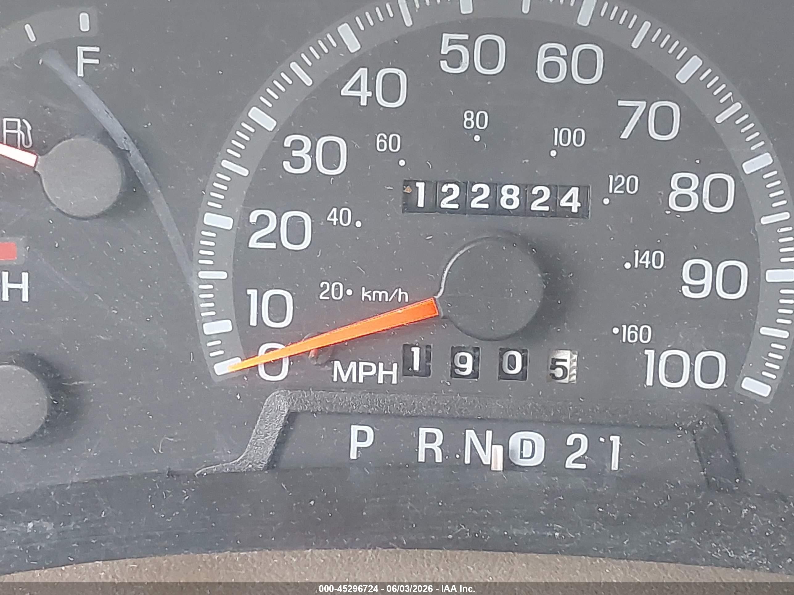 1998 Ford F-150 Lariat/standard/xl/xlt Burgundy vin: 1FTZX1764WKA53638