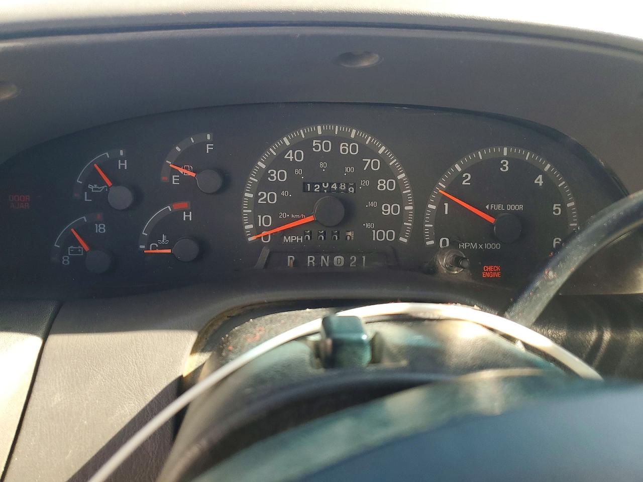 1998 Ford F150 Silver vin: 1FTZX1766WKC06343