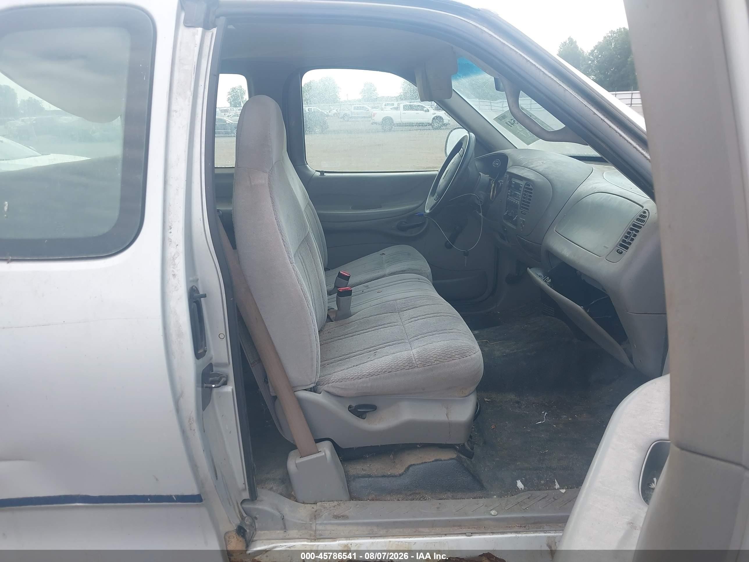 1998 Ford F-150 Lariat/standard/xl/xlt Silver vin: 1FTZX1767WNA72845
