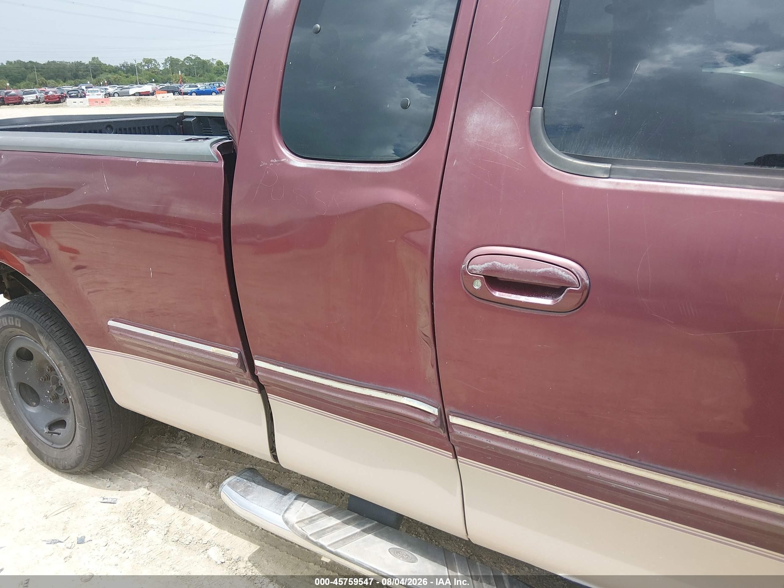 1998 Ford F-150 Lariat/standard/xl/xlt Красный vin: 1FTZX176XWNB17647