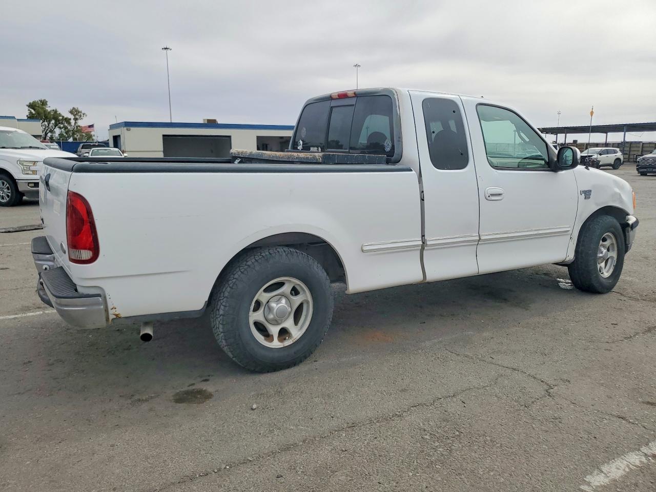 1998 Ford F150 White vin: 1FTZX17W5WNC41972