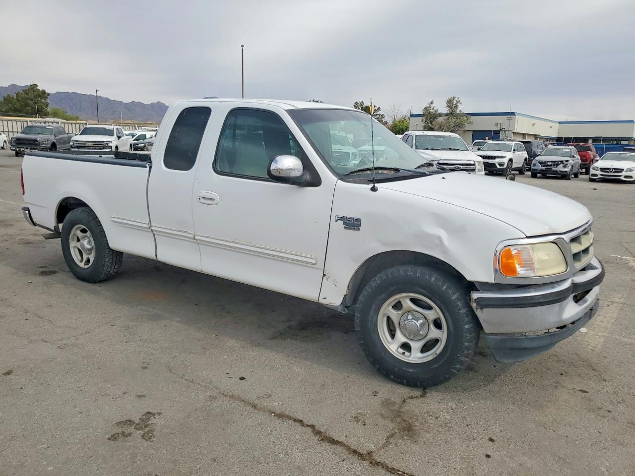 1998 Ford F150 White vin: 1FTZX17W5WNC41972
