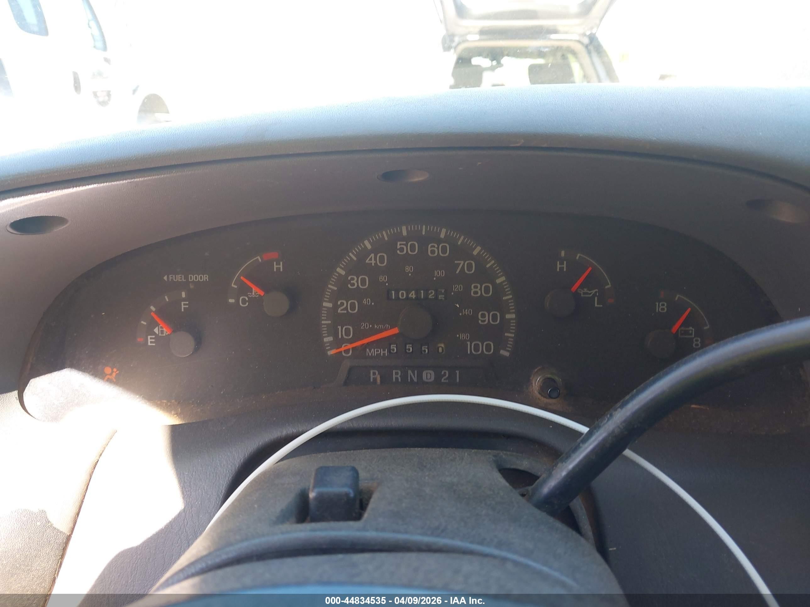 1998 Ford F-150 Lariat/standard/xl/xlt White vin: 1FTZX17W6WNB61712