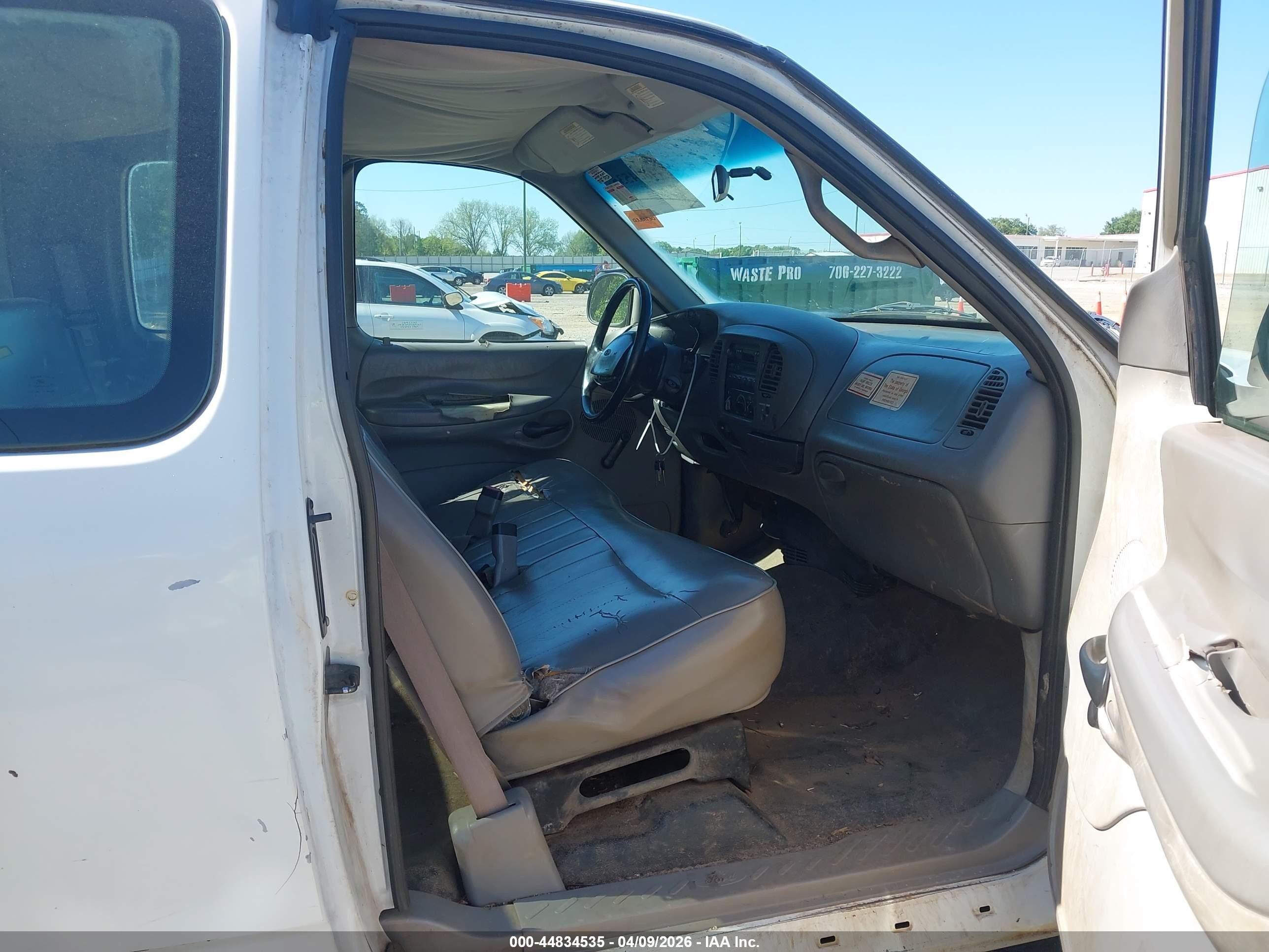 1998 Ford F-150 Lariat/standard/xl/xlt White vin: 1FTZX17W6WNB61712