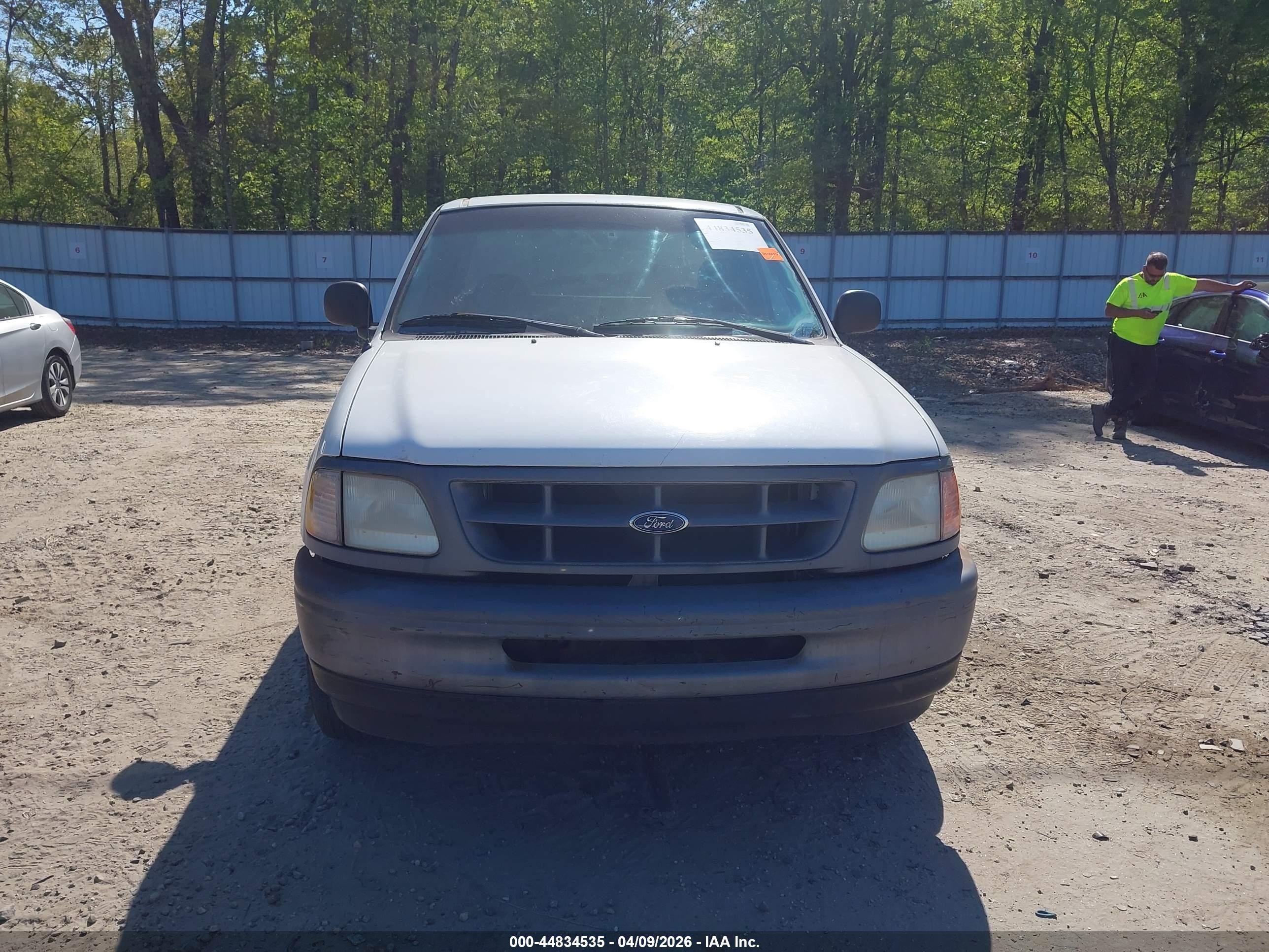 1998 Ford F-150 Lariat/standard/xl/xlt White vin: 1FTZX17W6WNB61712