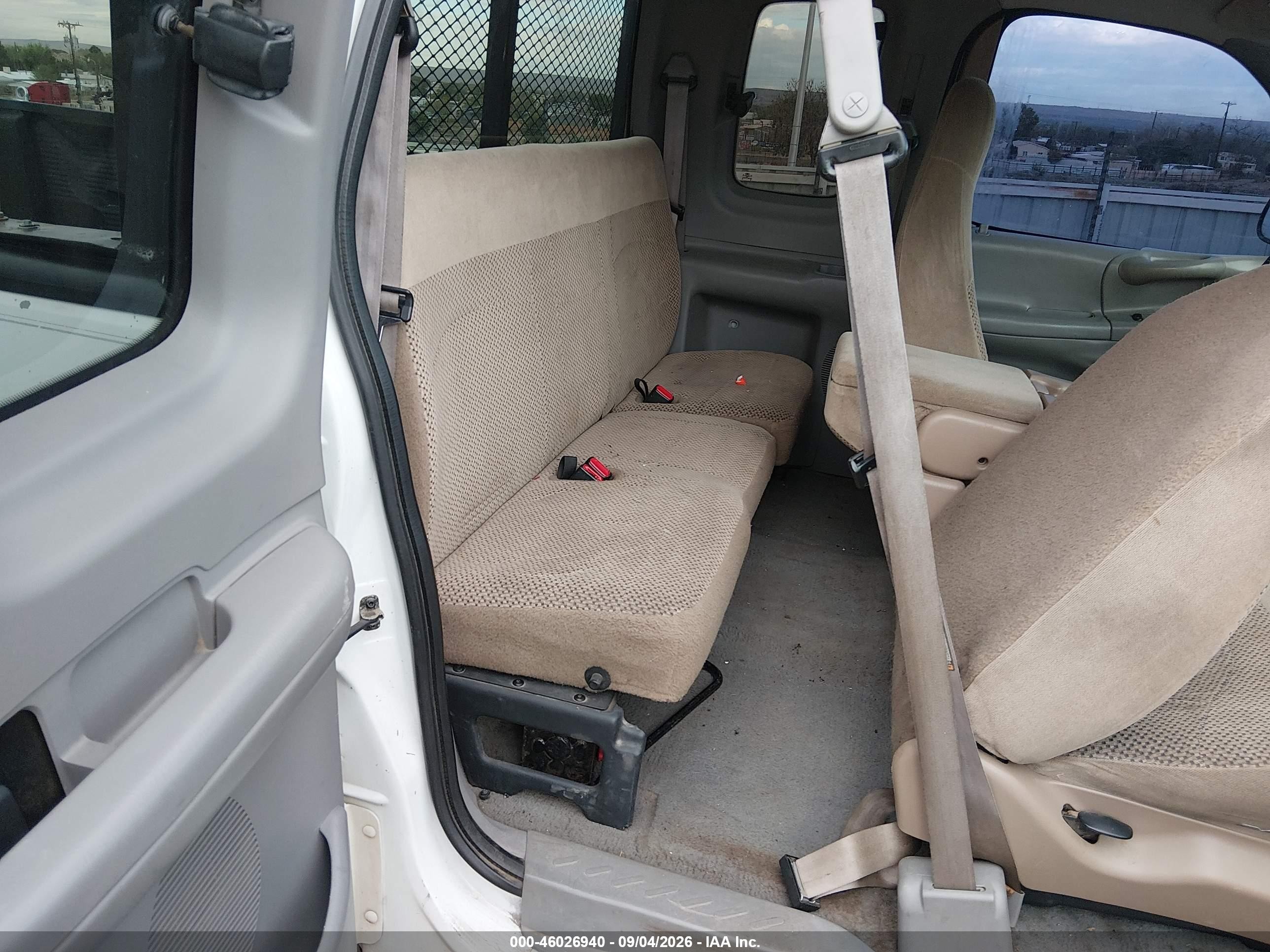 1998 Ford F-150 Lariat/standard/xl/xlt White vin: 1FTZX17W6WNC41902