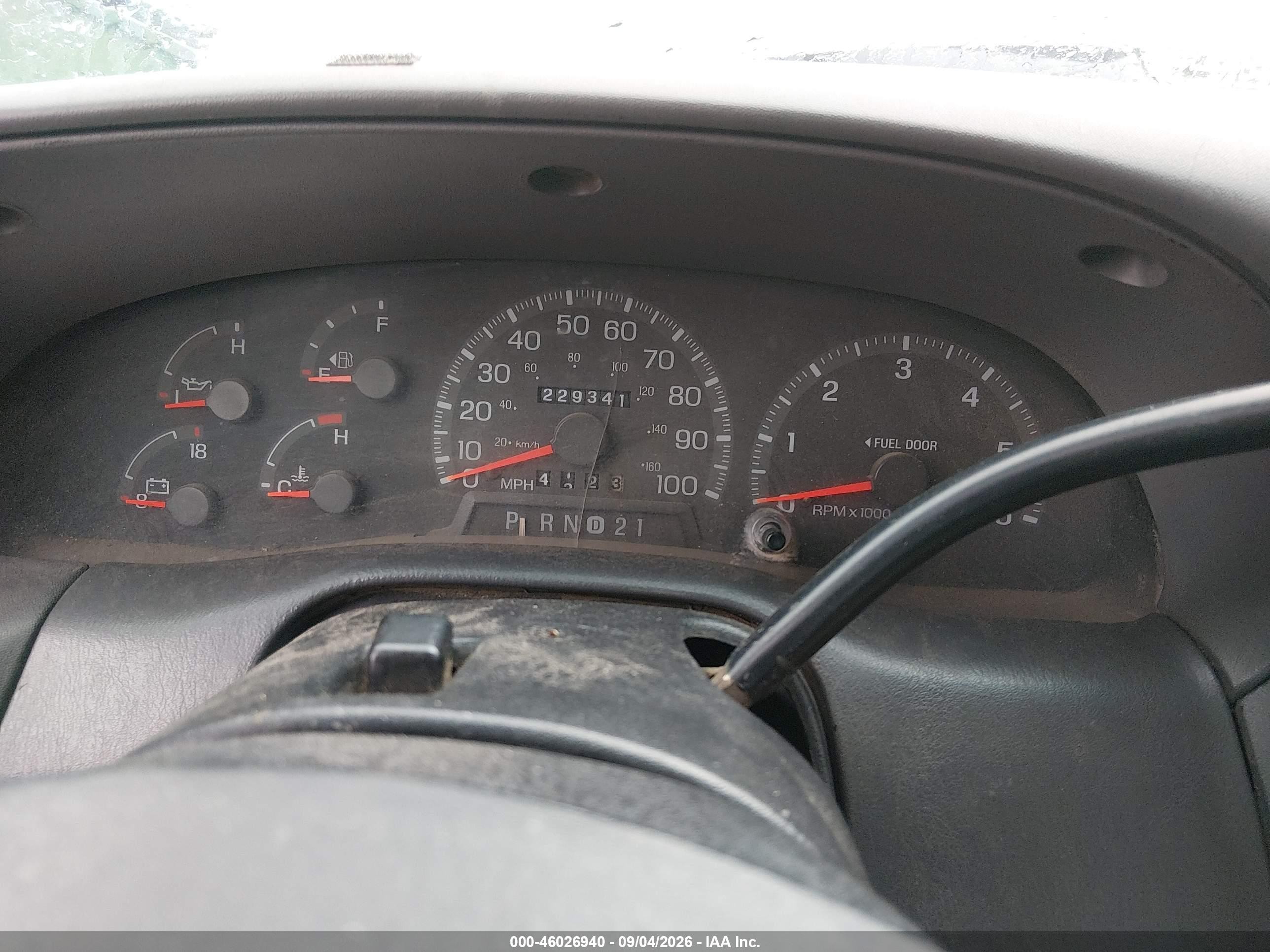 1998 Ford F-150 Lariat/standard/xl/xlt White vin: 1FTZX17W6WNC41902