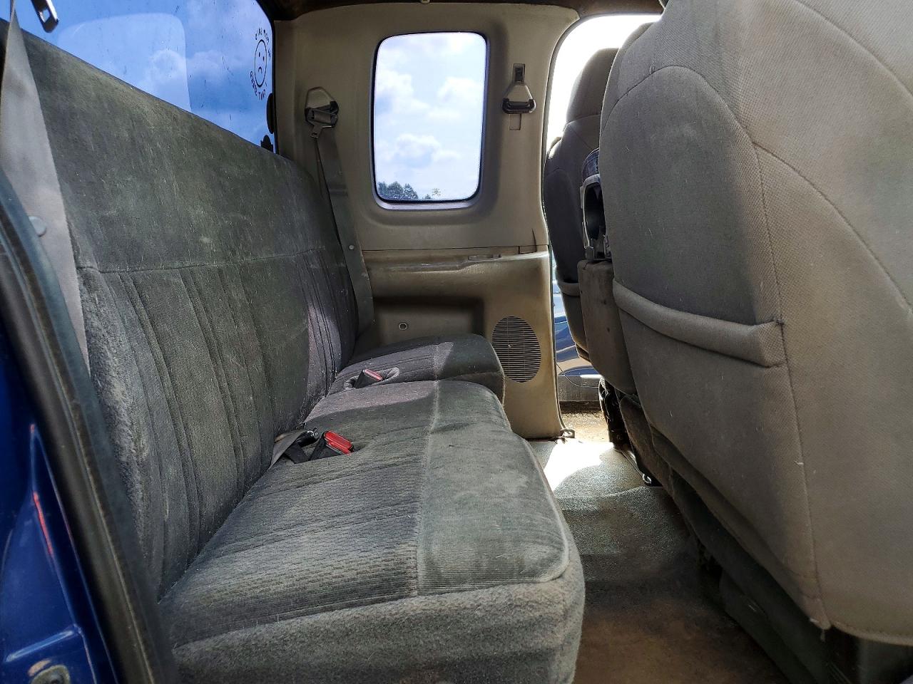 1998 Ford 150 Blue vin: 1FTZX186XWKB26011