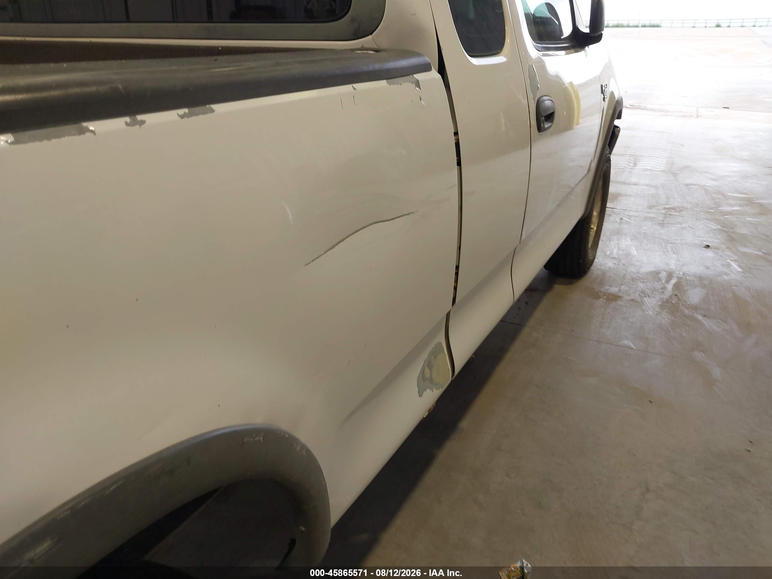 1998 Ford F-150 Lariat/standard/xl/xlt White vin: 1FTZX18W1WKB45255