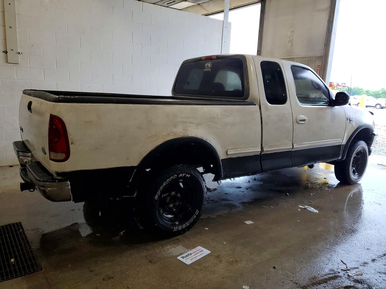 1998 Ford F150 White vin: 1FTZX18W3WKB45547