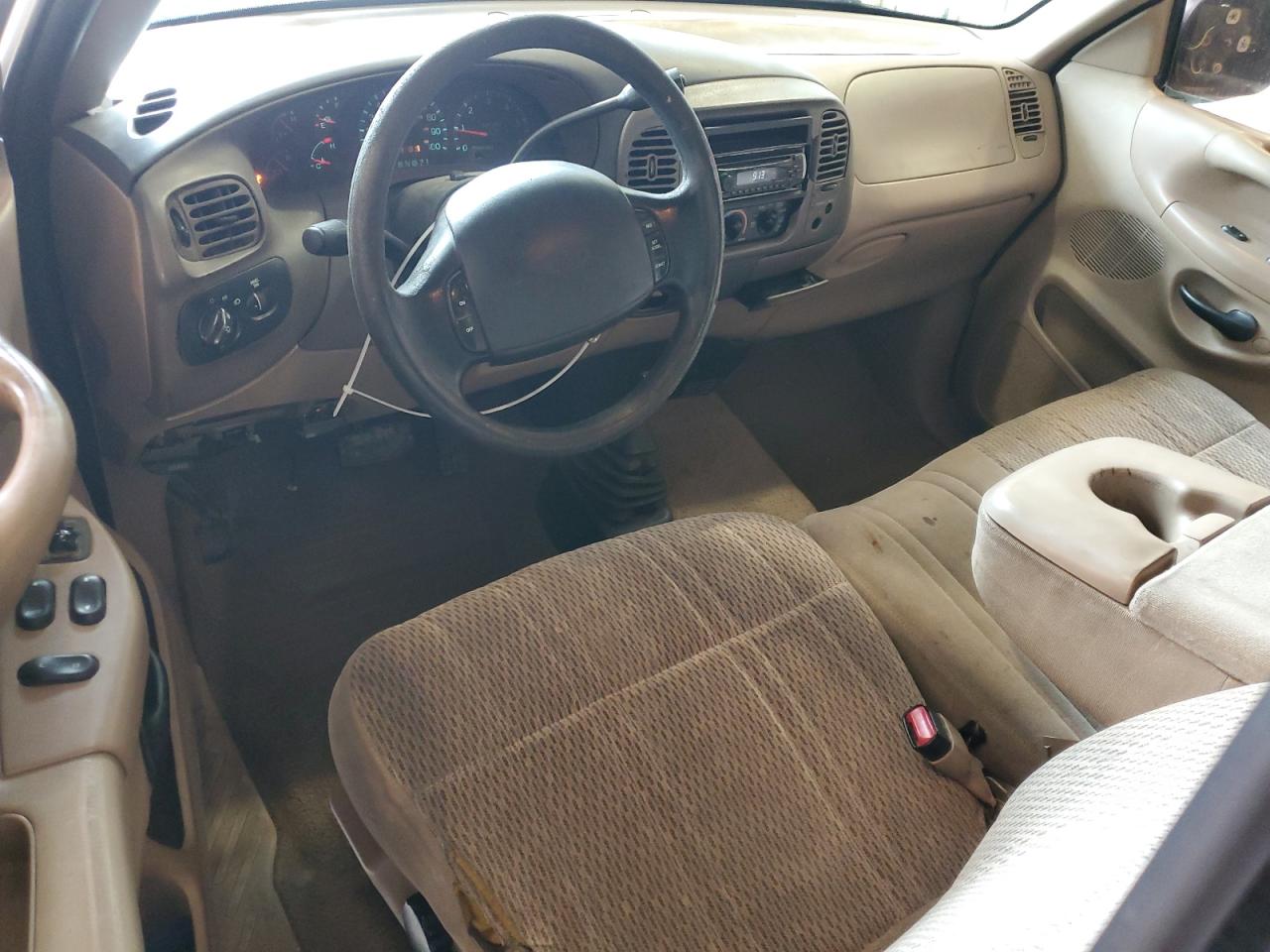 1998 Ford F150 White vin: 1FTZX18W3WKB45547 Damage: Radio, Aftermarket, Acceptable
