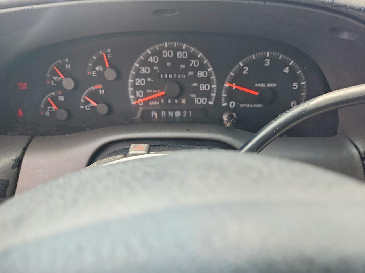 1998 Ford F150 Burgundy vin: 1FTZX18W5WNB50845