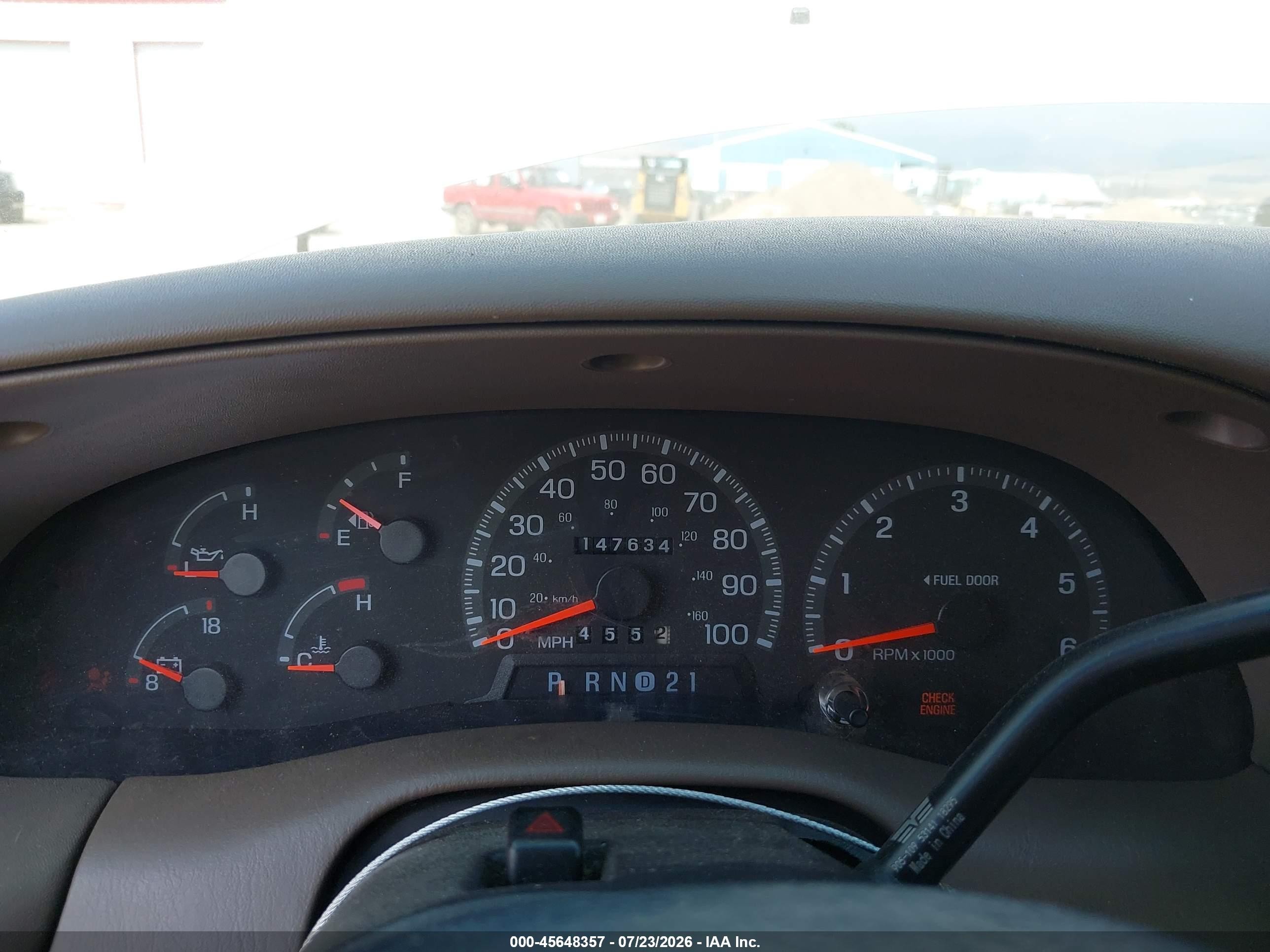 1998 Ford F-150 Lariat/standard/xl/xlt White vin: 1FTZX18W7WKB04399