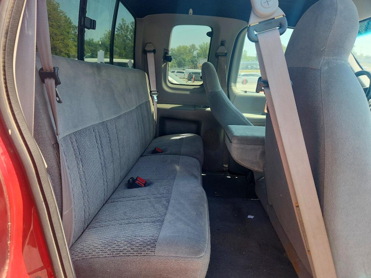 1998 Ford F150 Red vin: 1FTZX18W7WNC23598