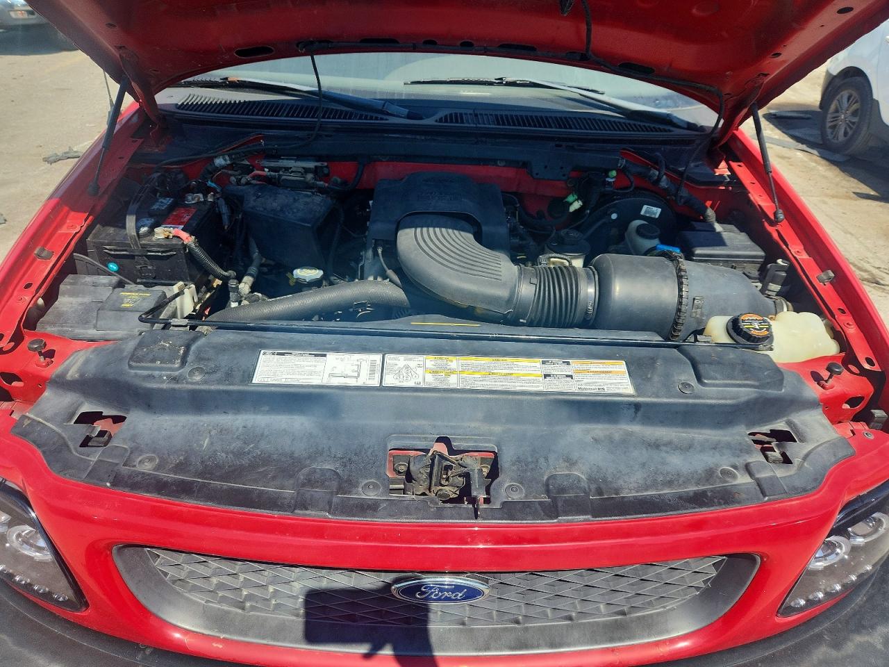 1998 Ford F150 Red vin: 1FTZX18W7WNC23598