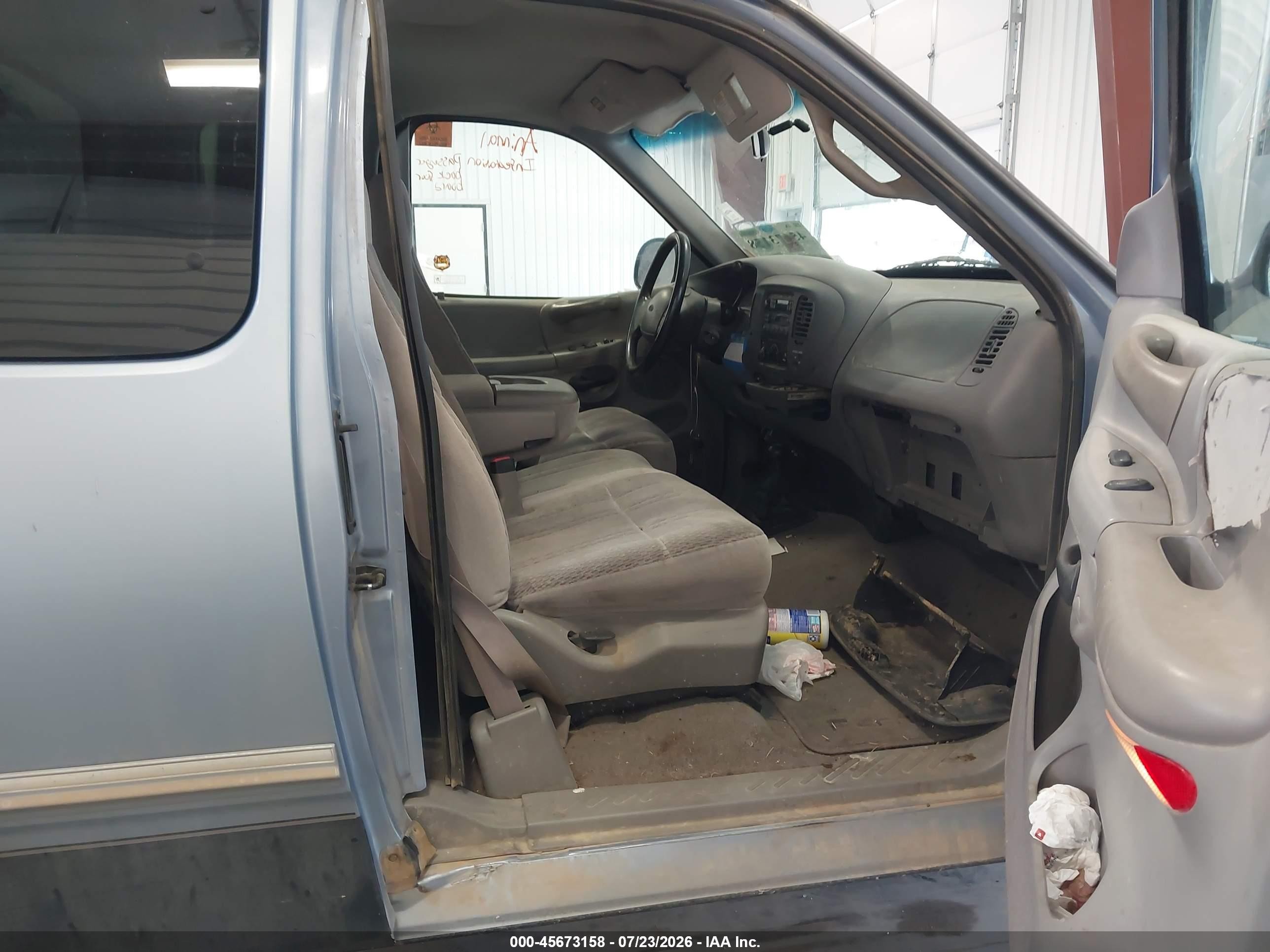 1998 Ford F-150 Lariat/standard/xl/xlt Blue vin: 1FTZX18W8WKA73373