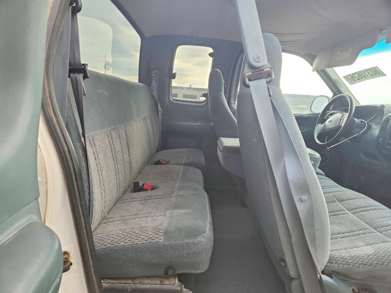 1998 Ford F150 White vin: 1FTZX18W9WKB11516