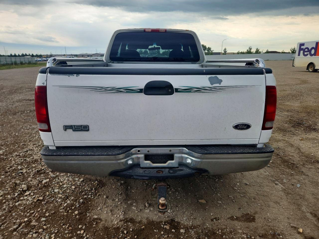 1998 Ford F150 White vin: 1FTZX18W9WKB11516