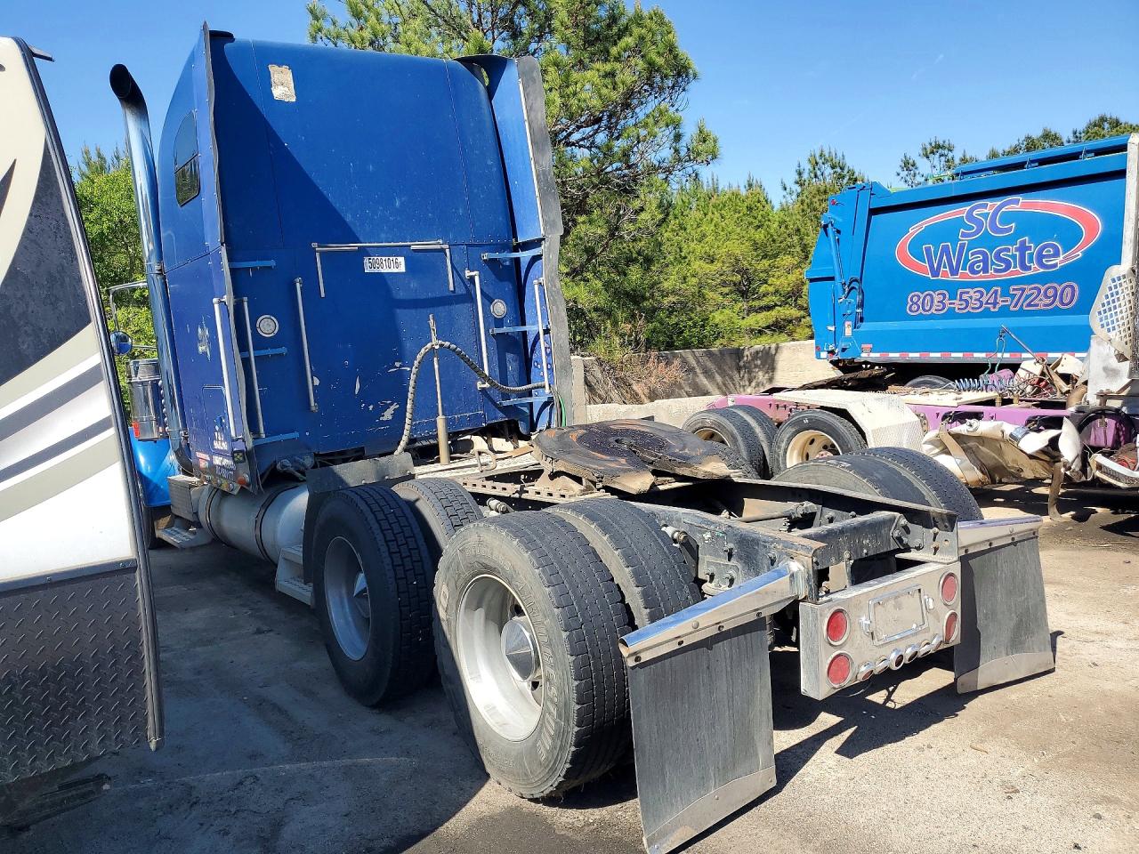 2006 Freightliner Conventional Fld132 Xl Classic Blue vin: 1FUJAPAV16DU26097
