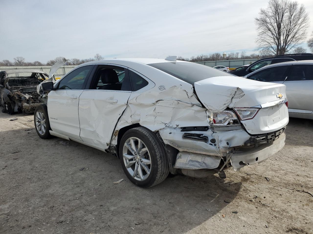 2017 Chevrolet Impala Lt White vin: 1G1105SA4HU181799
