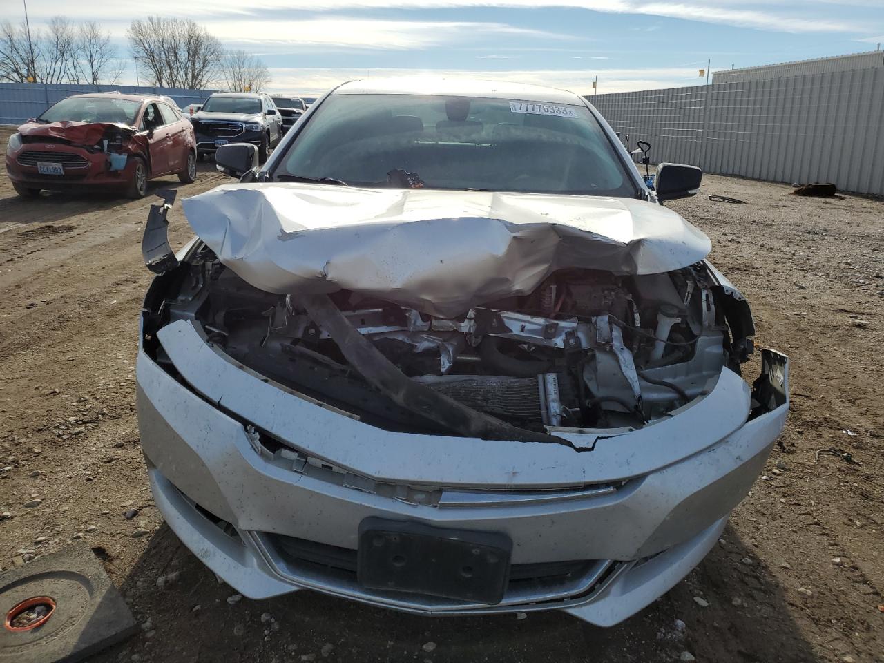 2017 Chevrolet Impala Lt Silver vin: 1G1105SA5HU117657