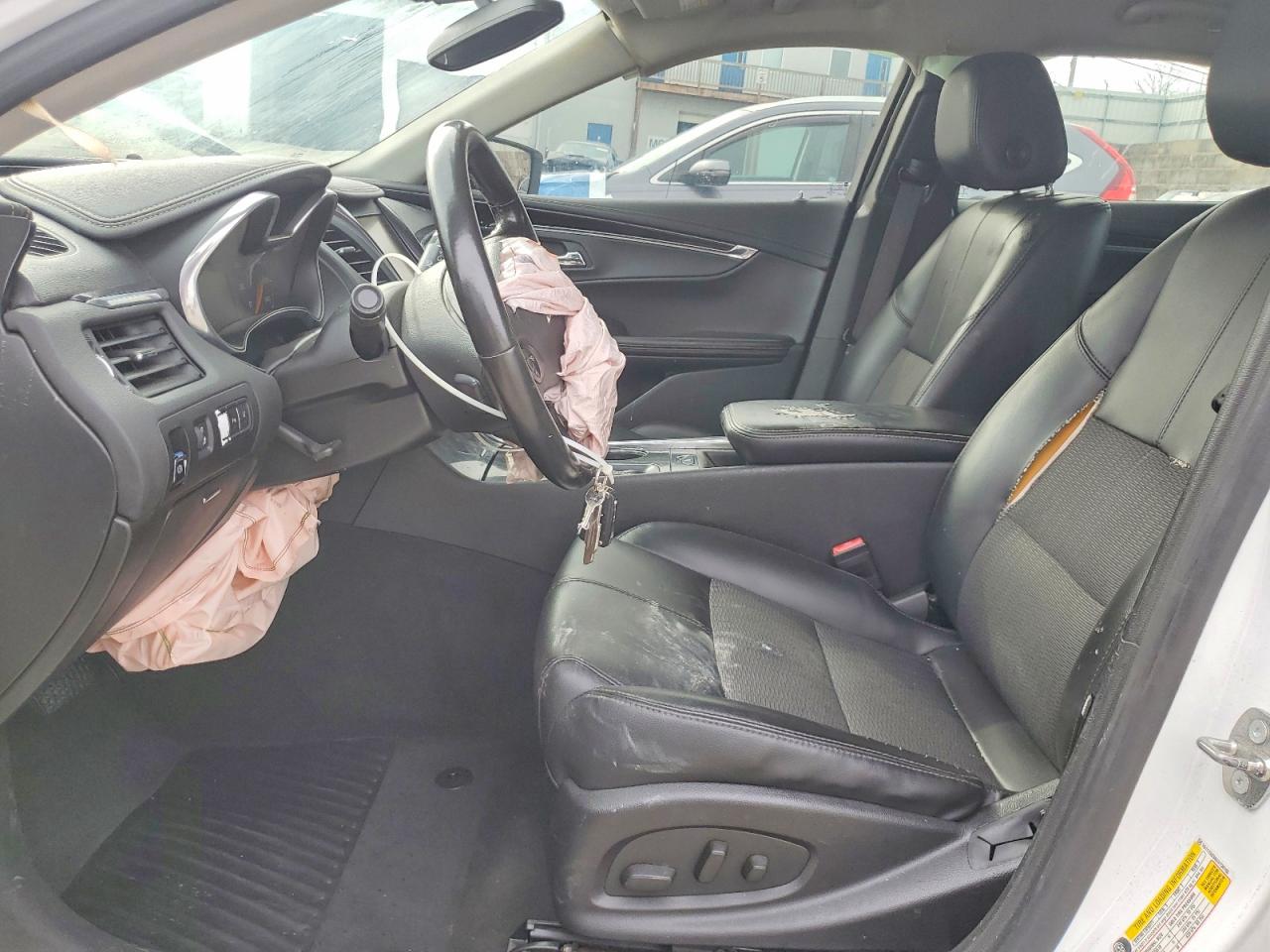 2016 Chevrolet Impala Lt Белый vin: 1G1115S34GU130185