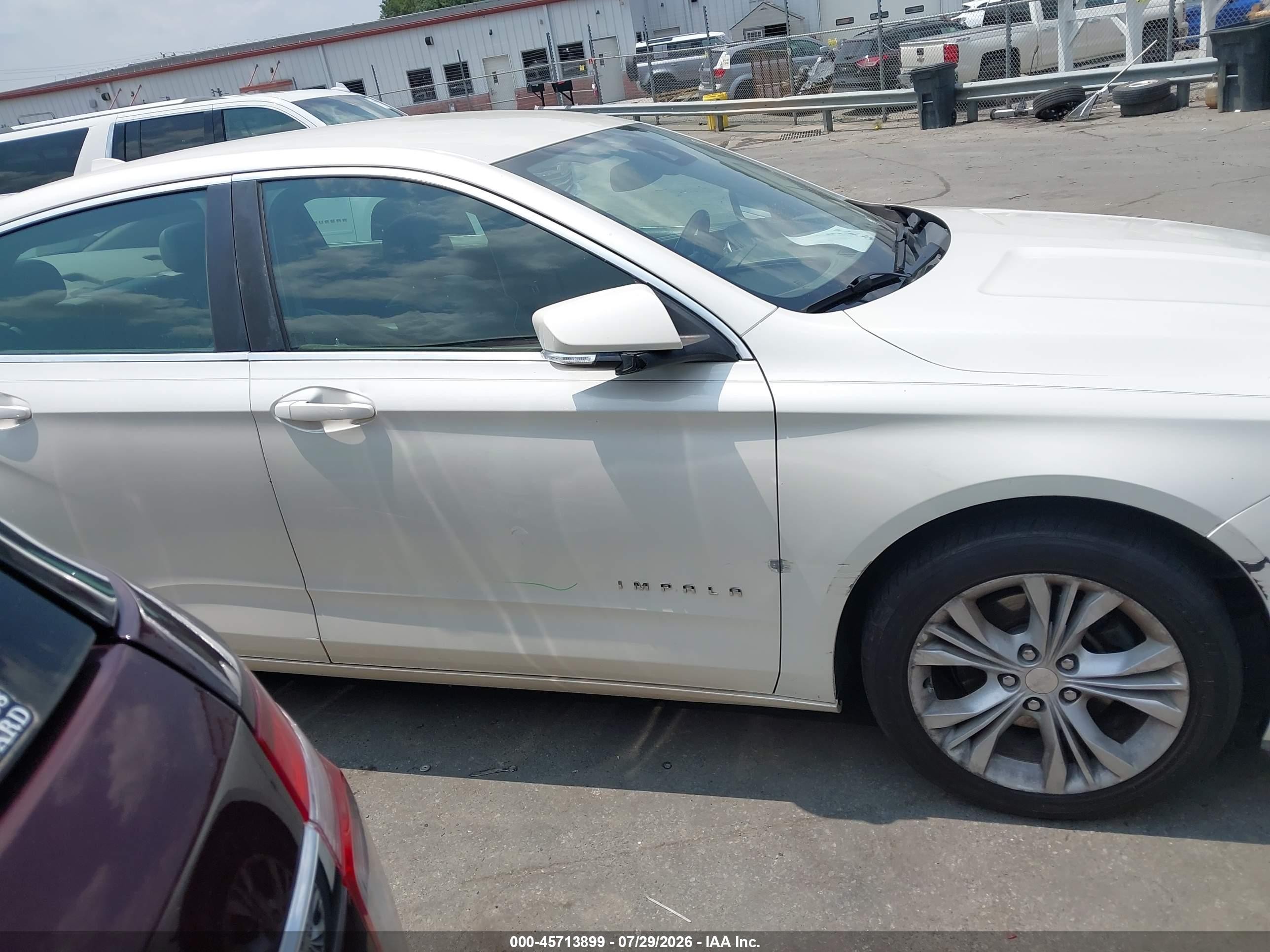 2014 Chevrolet Impala 1lt White vin: 1G1115SL4EU102612
