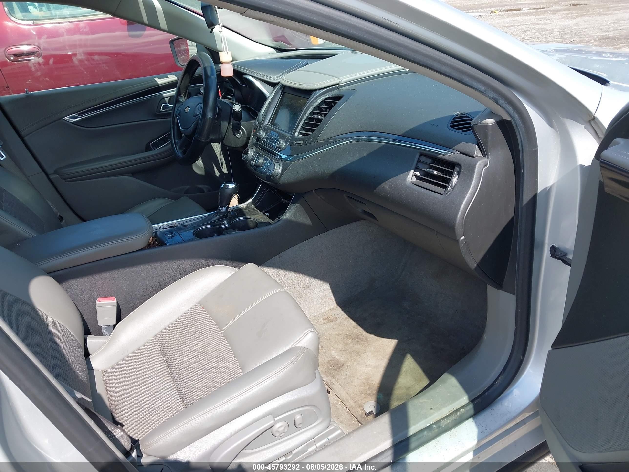 2014 Chevrolet Impala 1lt Silver vin: 1G1115SL4EU121144