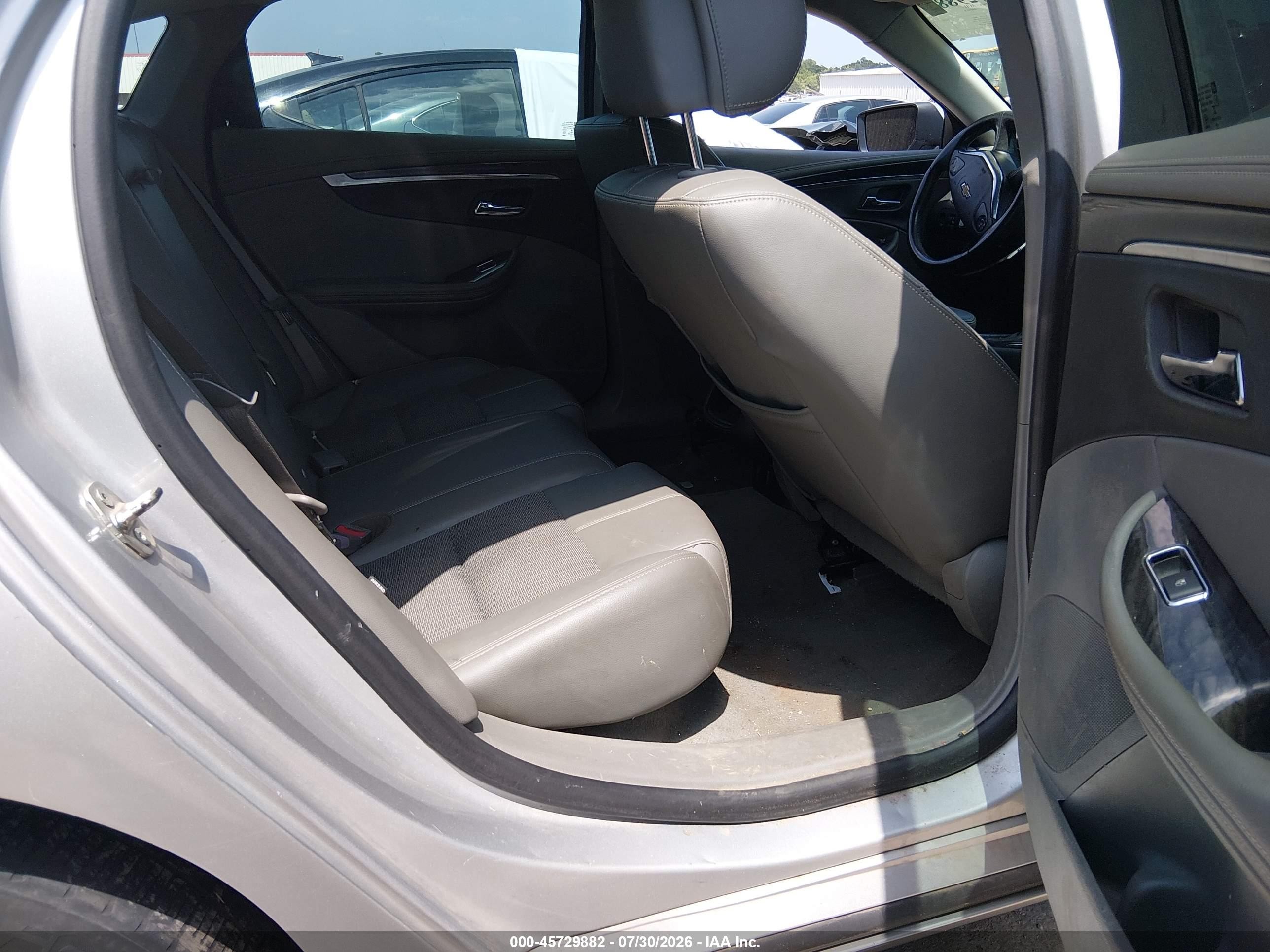 2014 Chevrolet Impala 1lt Silver vin: 1G1115SL4EU150885