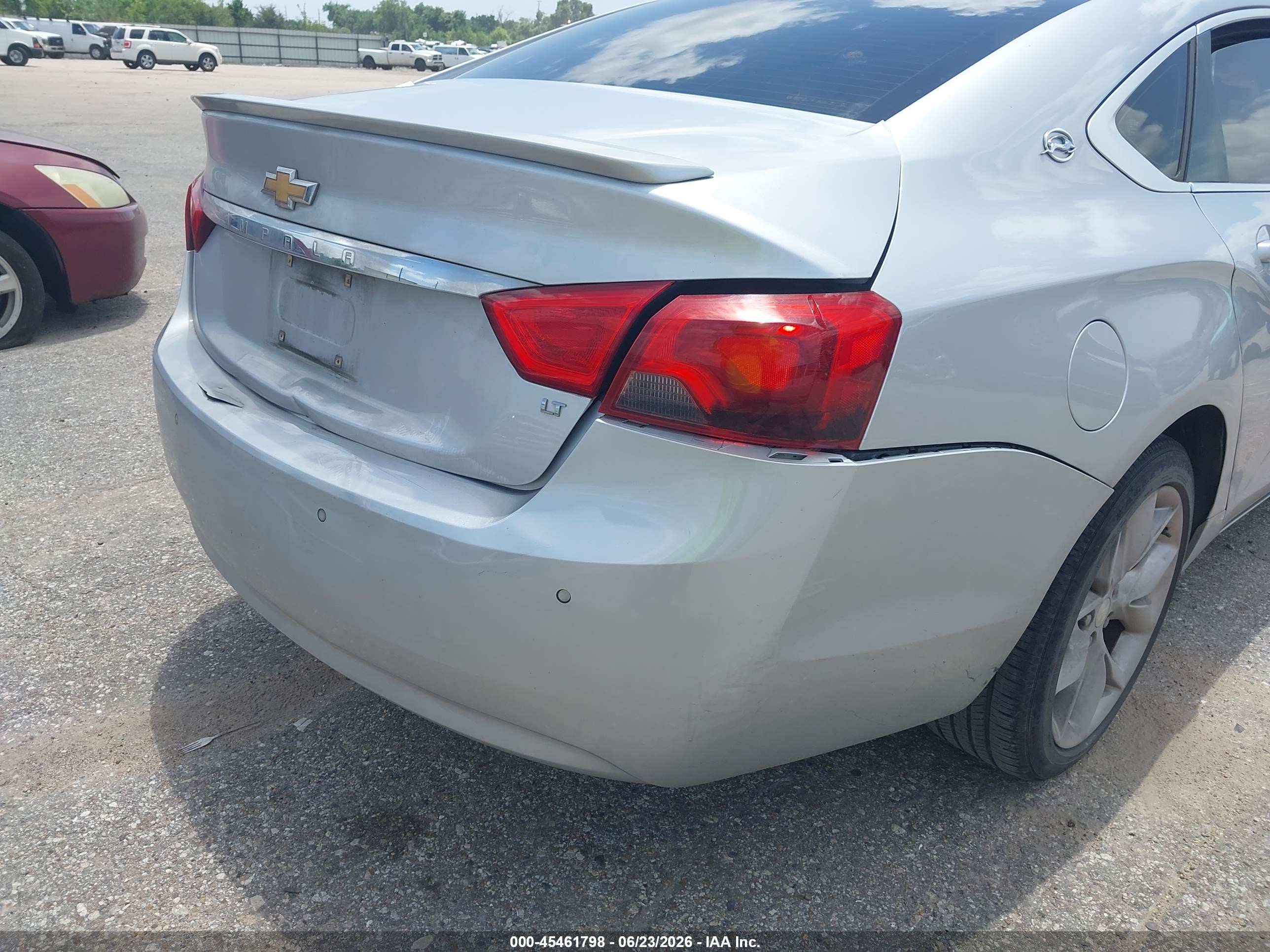 2015 Chevrolet Impala 1lt Silver vin: 1G1115SL4FU141816