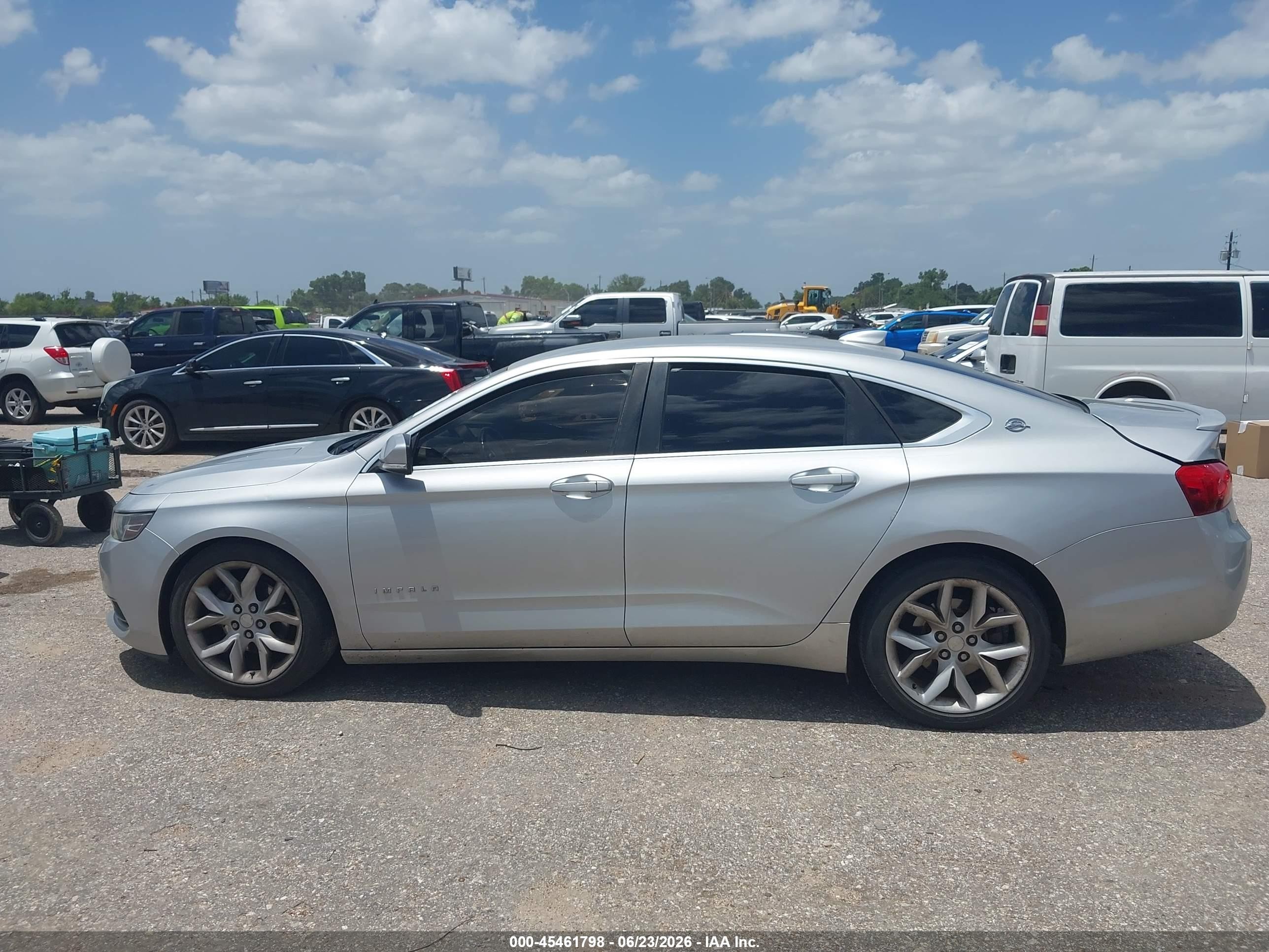 2015 Chevrolet Impala 1lt Silver vin: 1G1115SL4FU141816