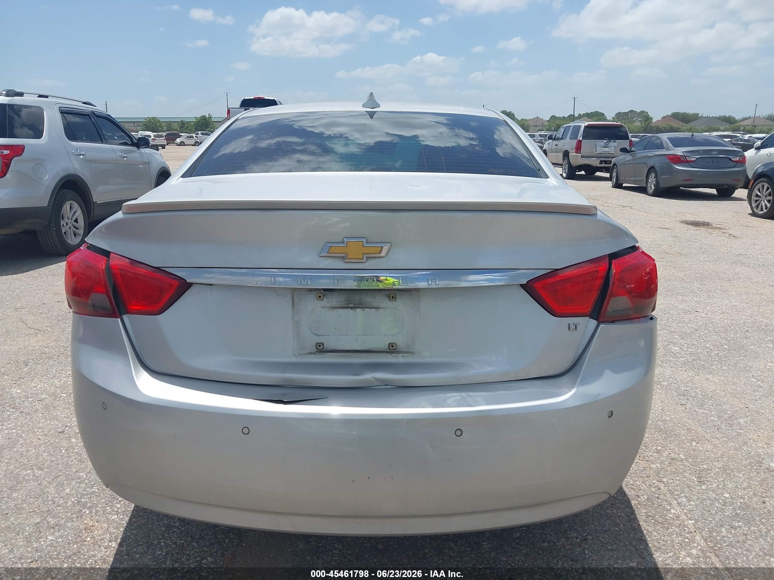 2015 Chevrolet Impala 1lt Silver vin: 1G1115SL4FU141816