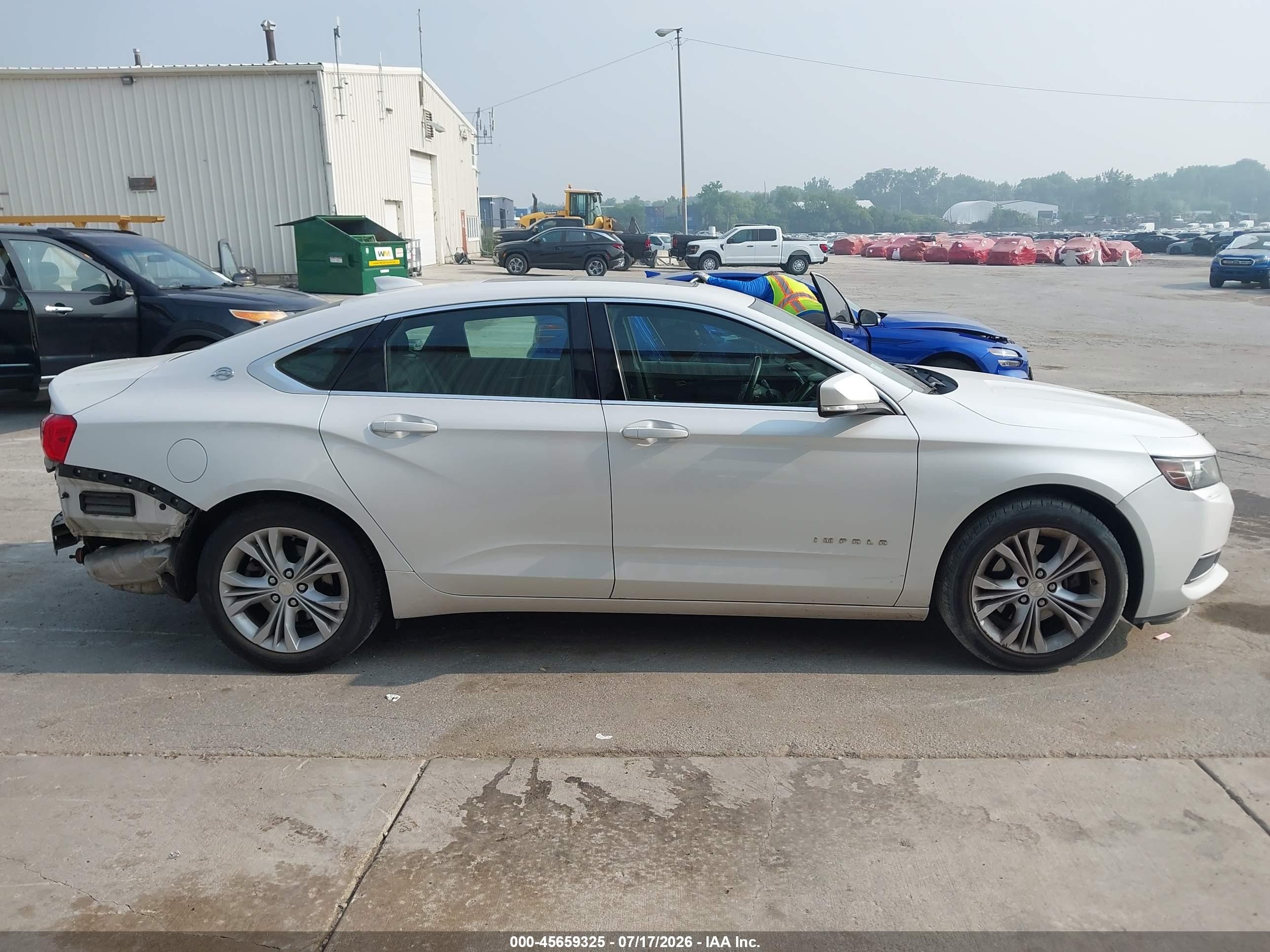 2015 Chevrolet Impala 1lt White vin: 1G1115SL5FU137757