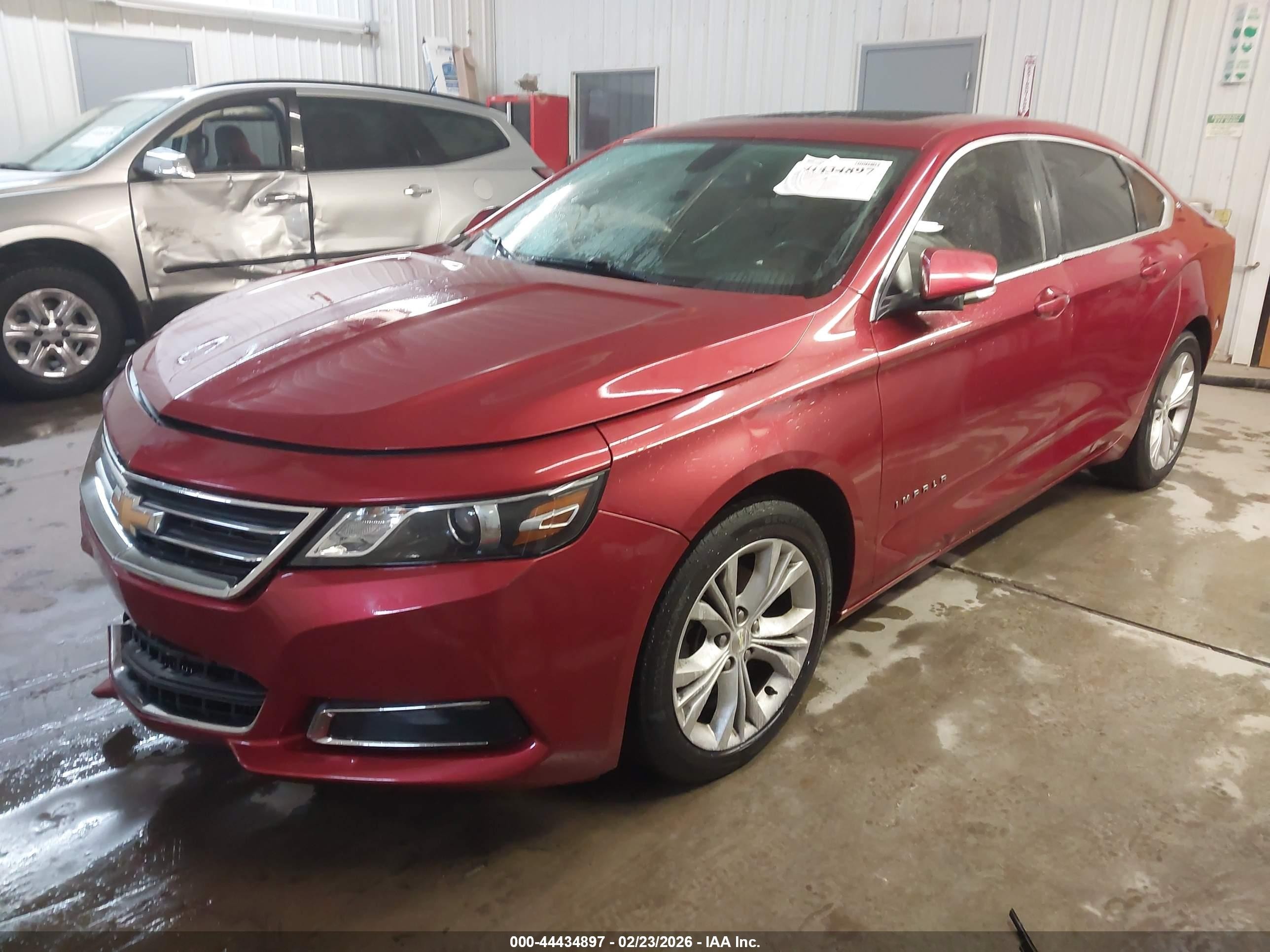 2014 Chevrolet Impala 1lt Red vin: 1G1115SL6EU119637
