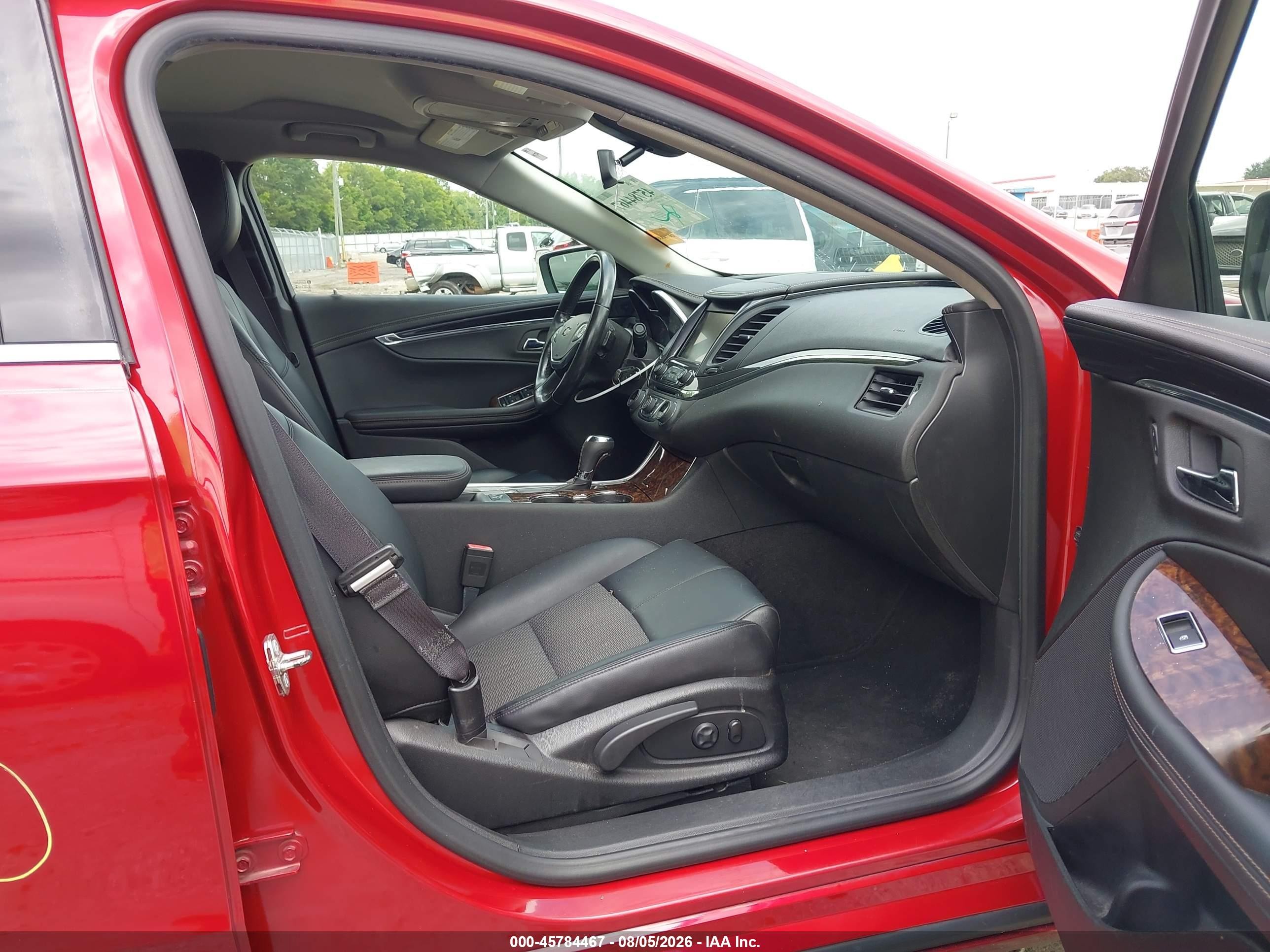 2014 Chevrolet Impala 1lt Red vin: 1G1115SL7EU109960